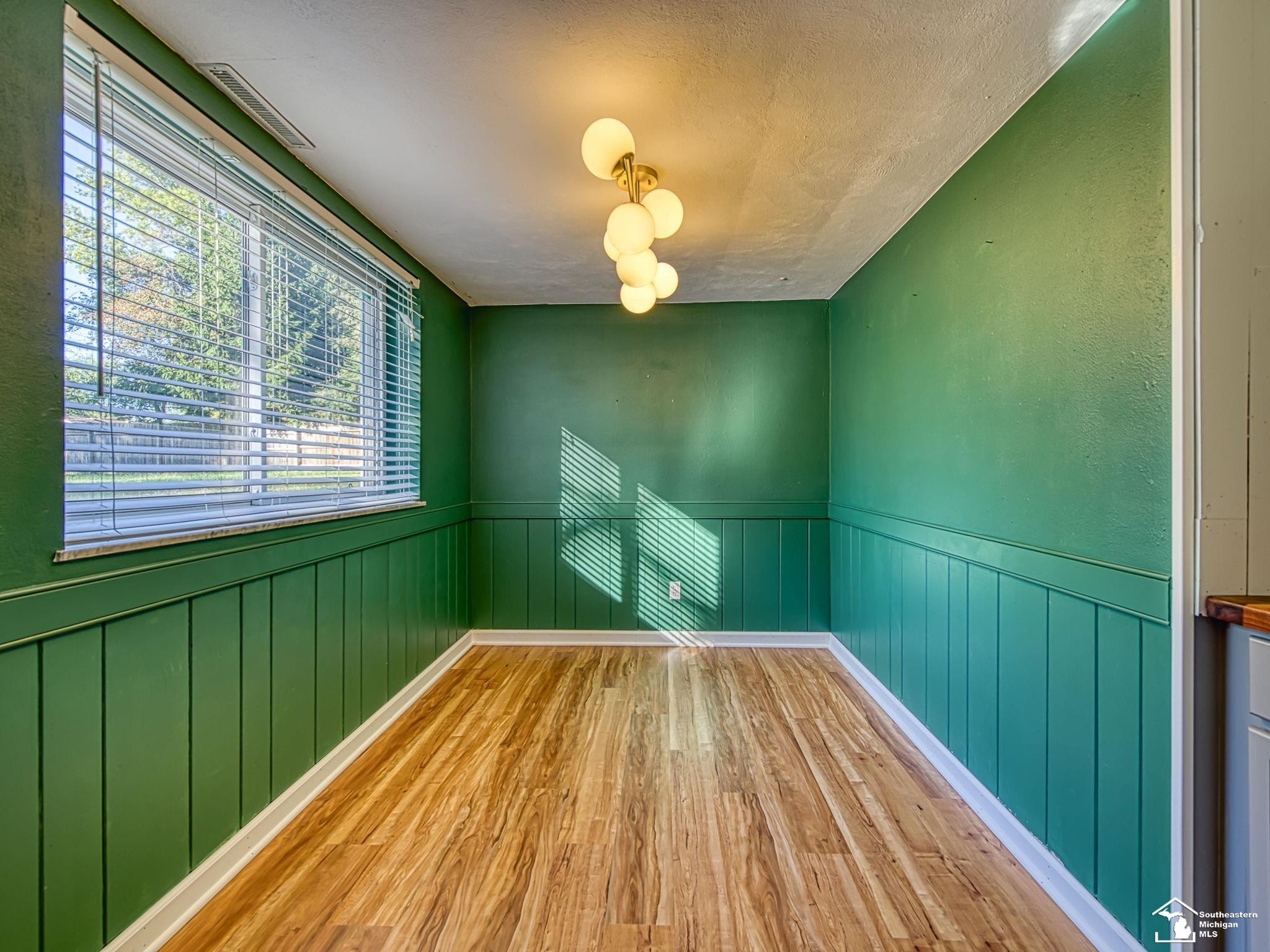 2863 Wiltshire Drive, Lambertville, MI 48144 — Photo 17