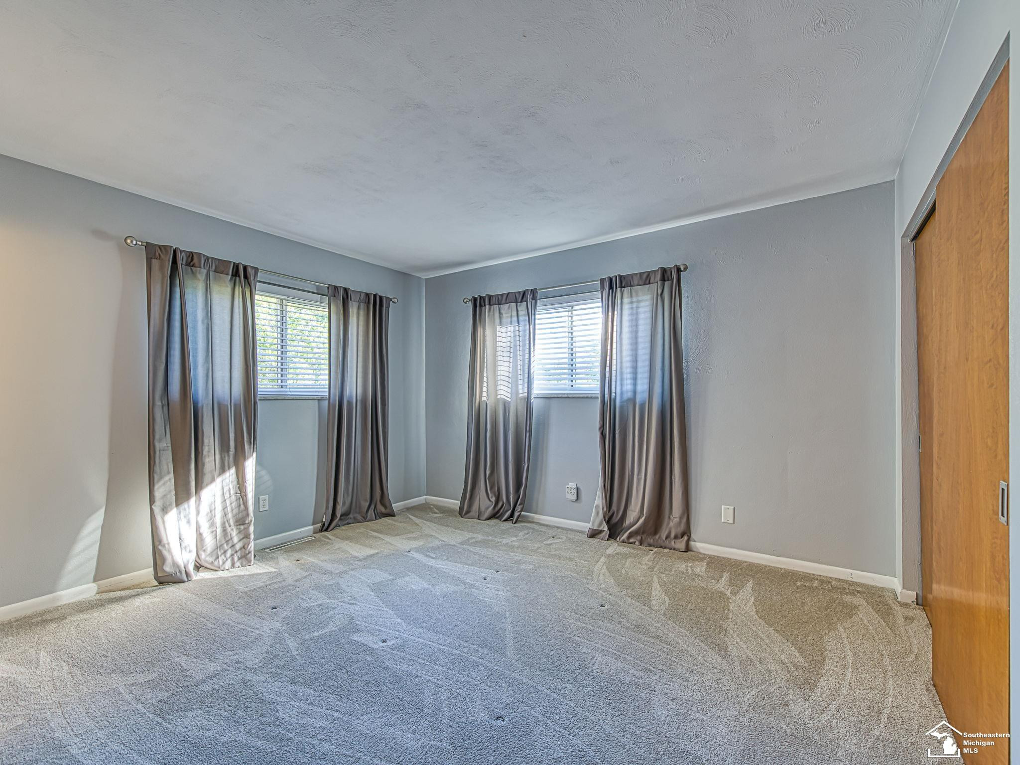 2863 Wiltshire Drive, Lambertville, MI 48144 — Photo 23