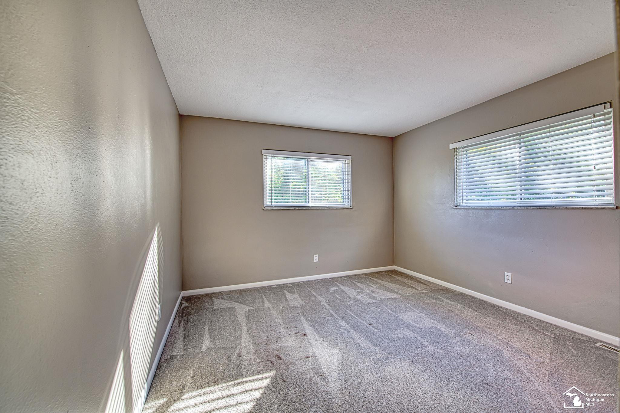 2863 Wiltshire Drive, Lambertville, MI 48144 — Photo 27