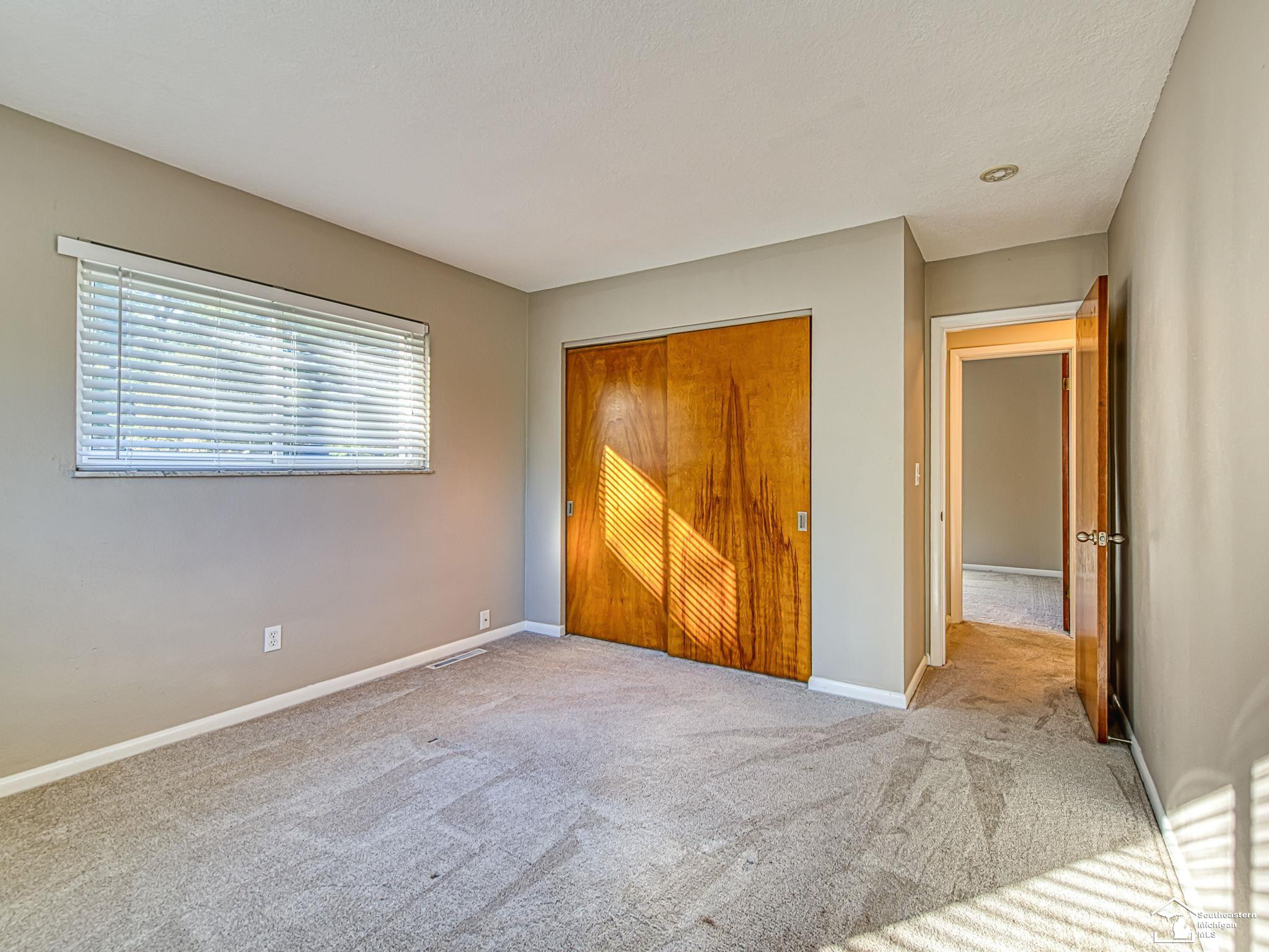 2863 Wiltshire Drive, Lambertville, MI 48144 — Photo 29
