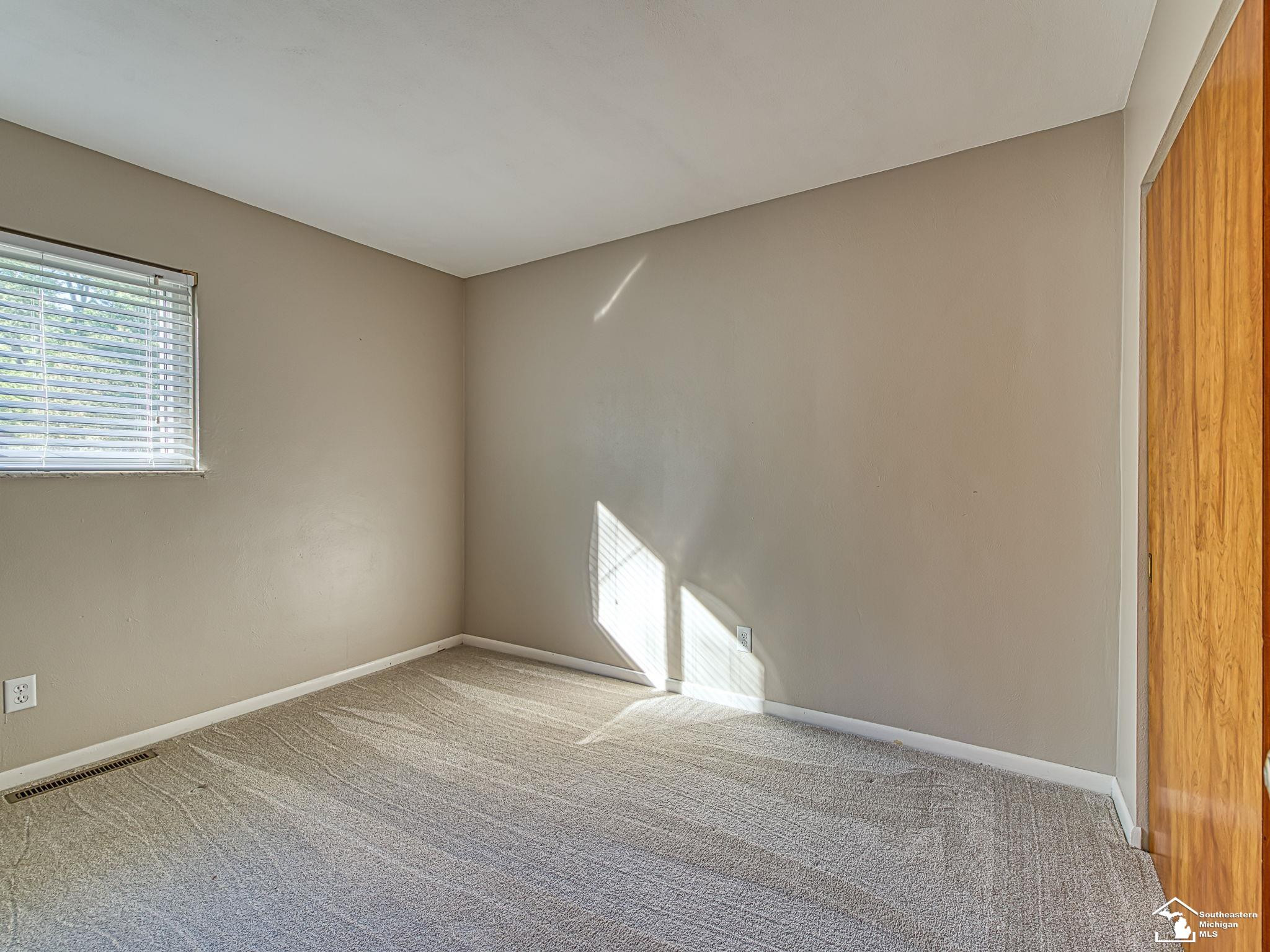 2863 Wiltshire Drive, Lambertville, MI 48144 — Photo 30