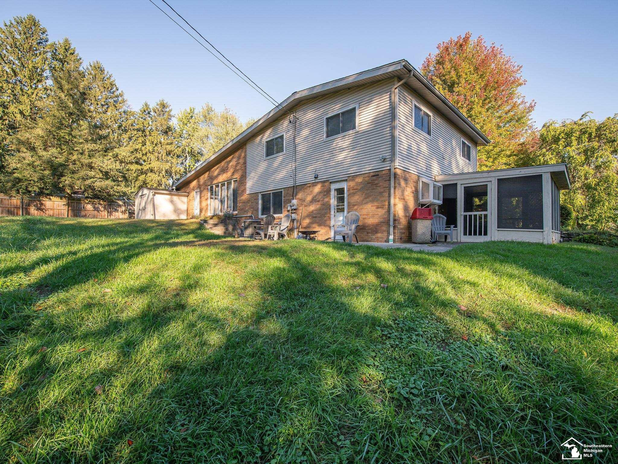 2863 Wiltshire Drive, Lambertville, MI 48144 — Photo 40