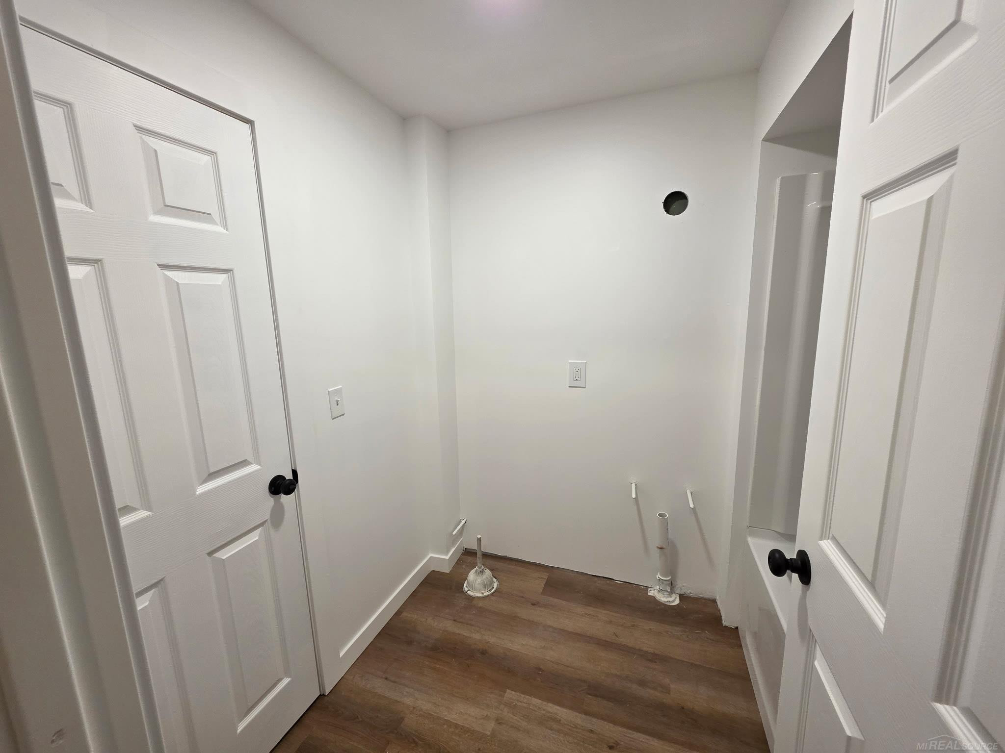 16 S Densmore Street, Muskegon, MI 49442 — Photo 5