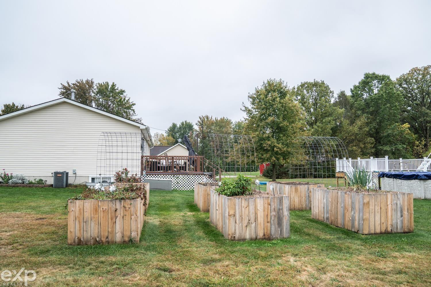 7084 Marsh Road, MI — Photo 32