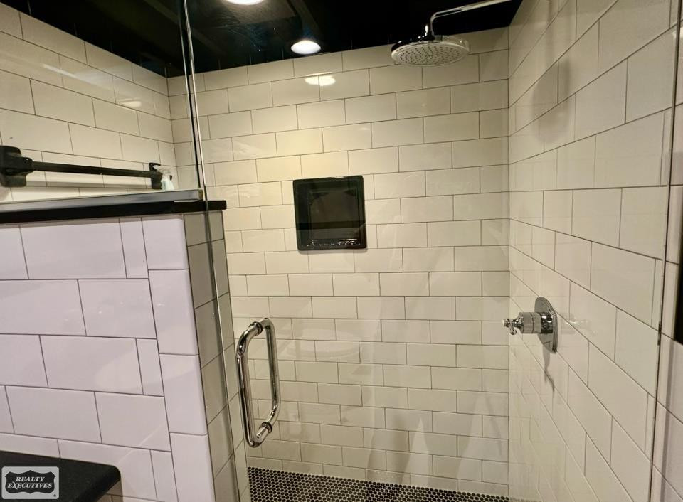 4516 Robinwood Avenue, Royal Oak, MI 48073 — Photo 19