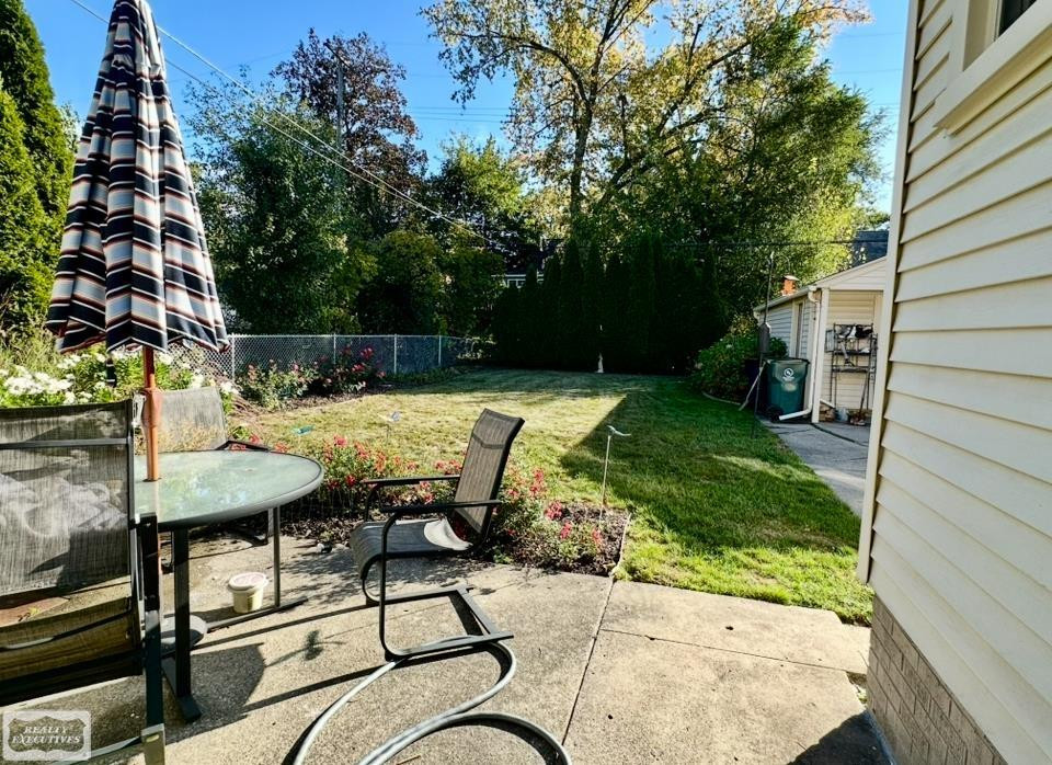 4516 Robinwood Avenue, Royal Oak, MI 48073 — Photo 23