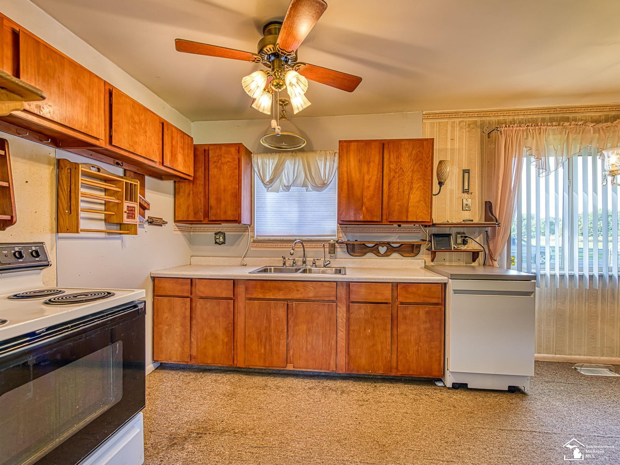 4824 Summerfield Road, Petersburg, MI 49270 — Photo 17