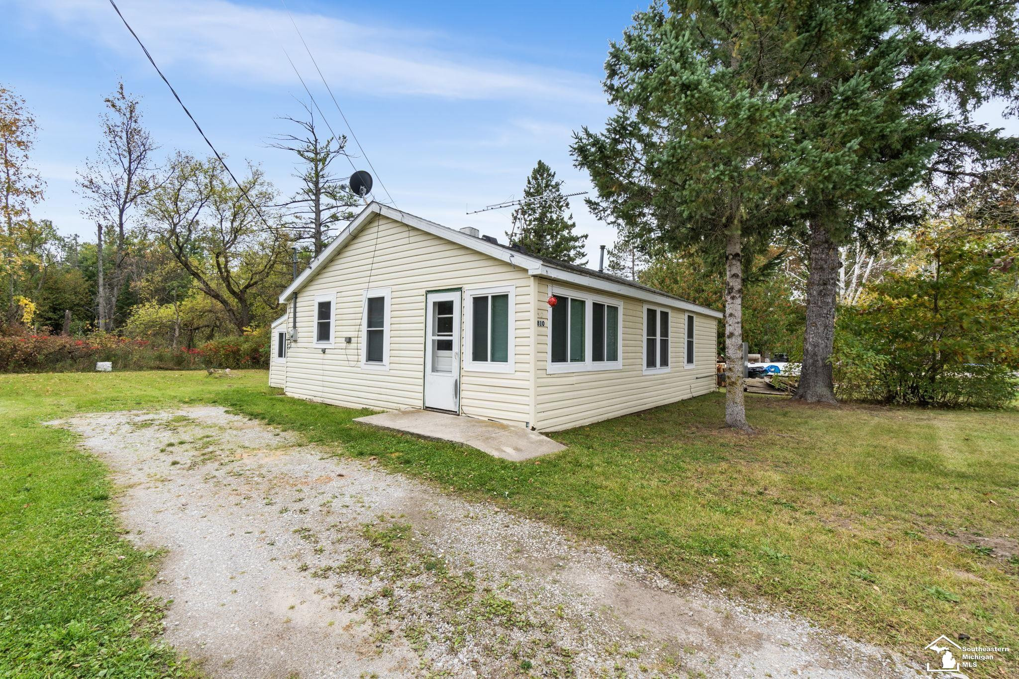 810 W Third Street, Hillman, MI 49746 — Photo 2