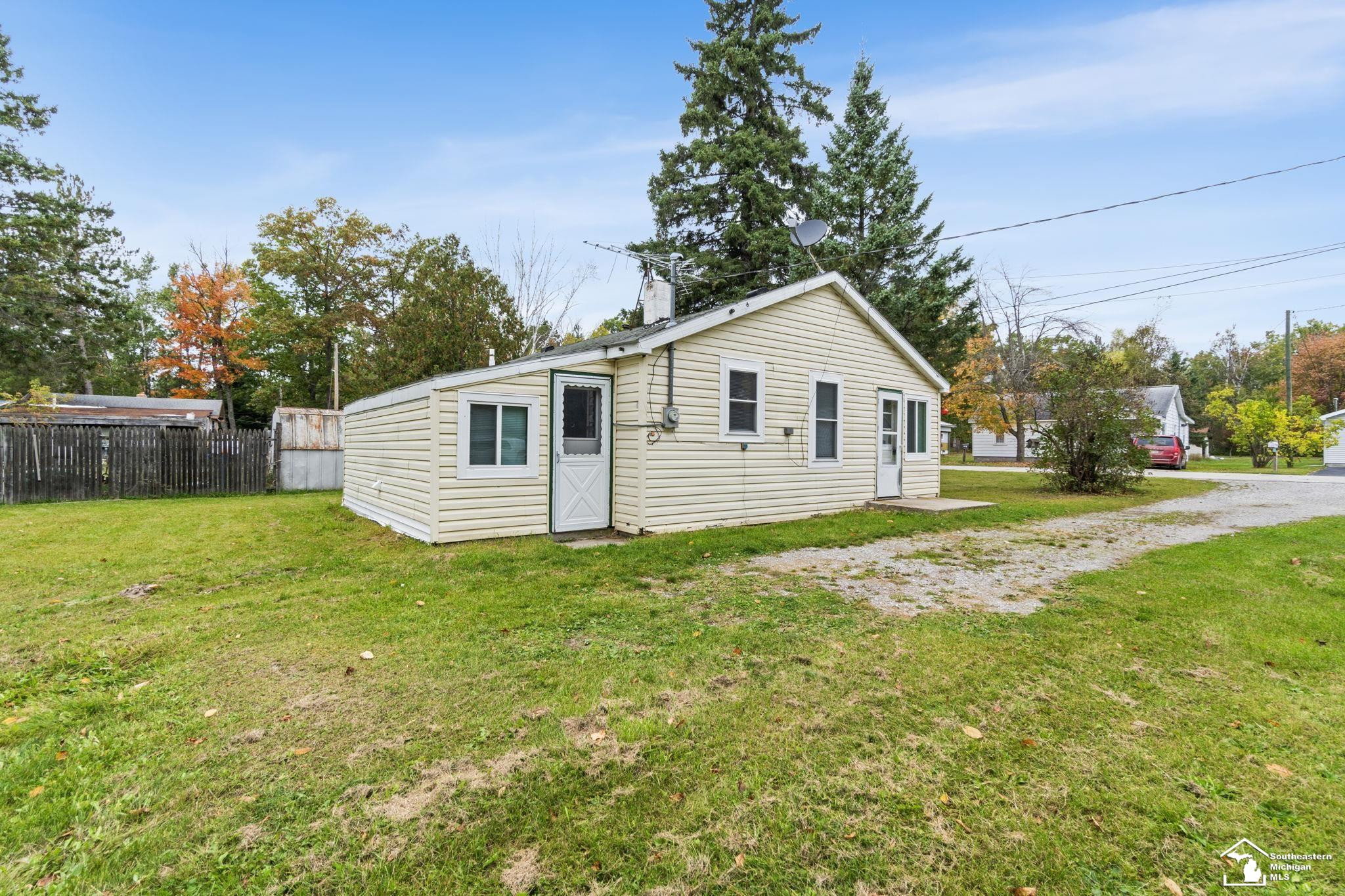 810 W Third Street, Hillman, MI 49746 — Photo 5
