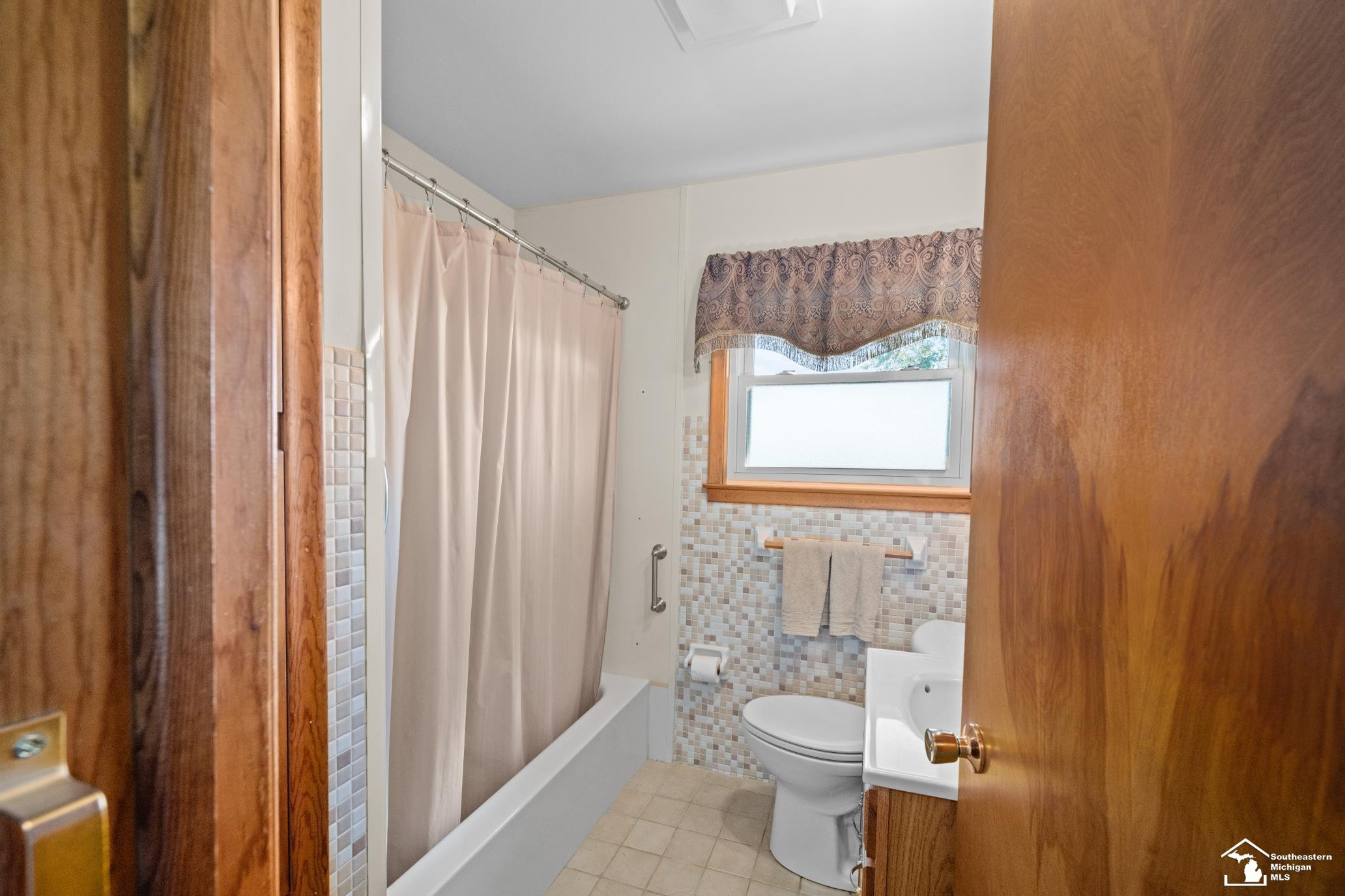 826 S Raisinville Road, Monroe, MI 48161 — Photo 11