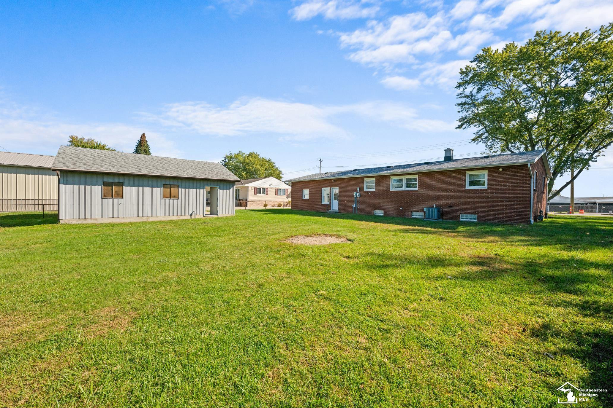 826 S Raisinville Road, Monroe, MI 48161 — Photo 24