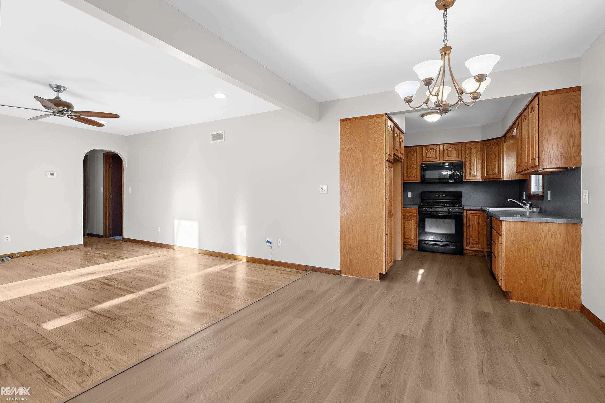 1607 Michigan Street, Algonac, MI 48001 — Photo 7