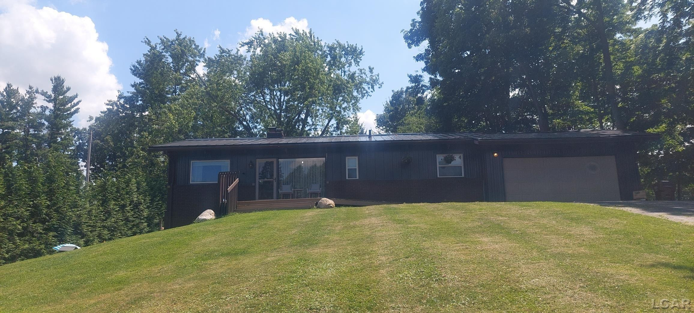 4113 TIPTON WOODS Drive, Adrian, MI 49221 — Photo 3