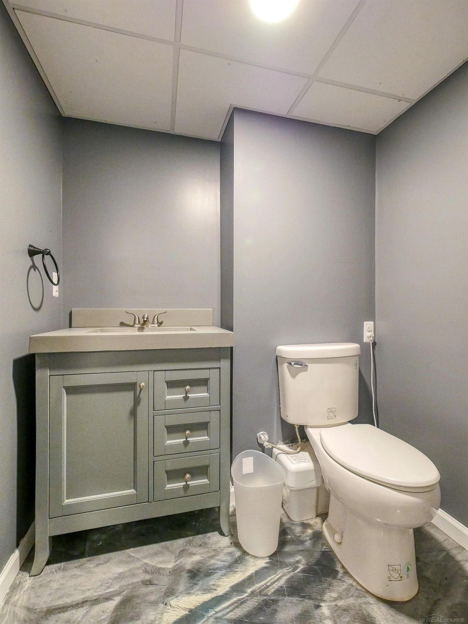 8706 Cork Road, MI 48006 — Photo 23