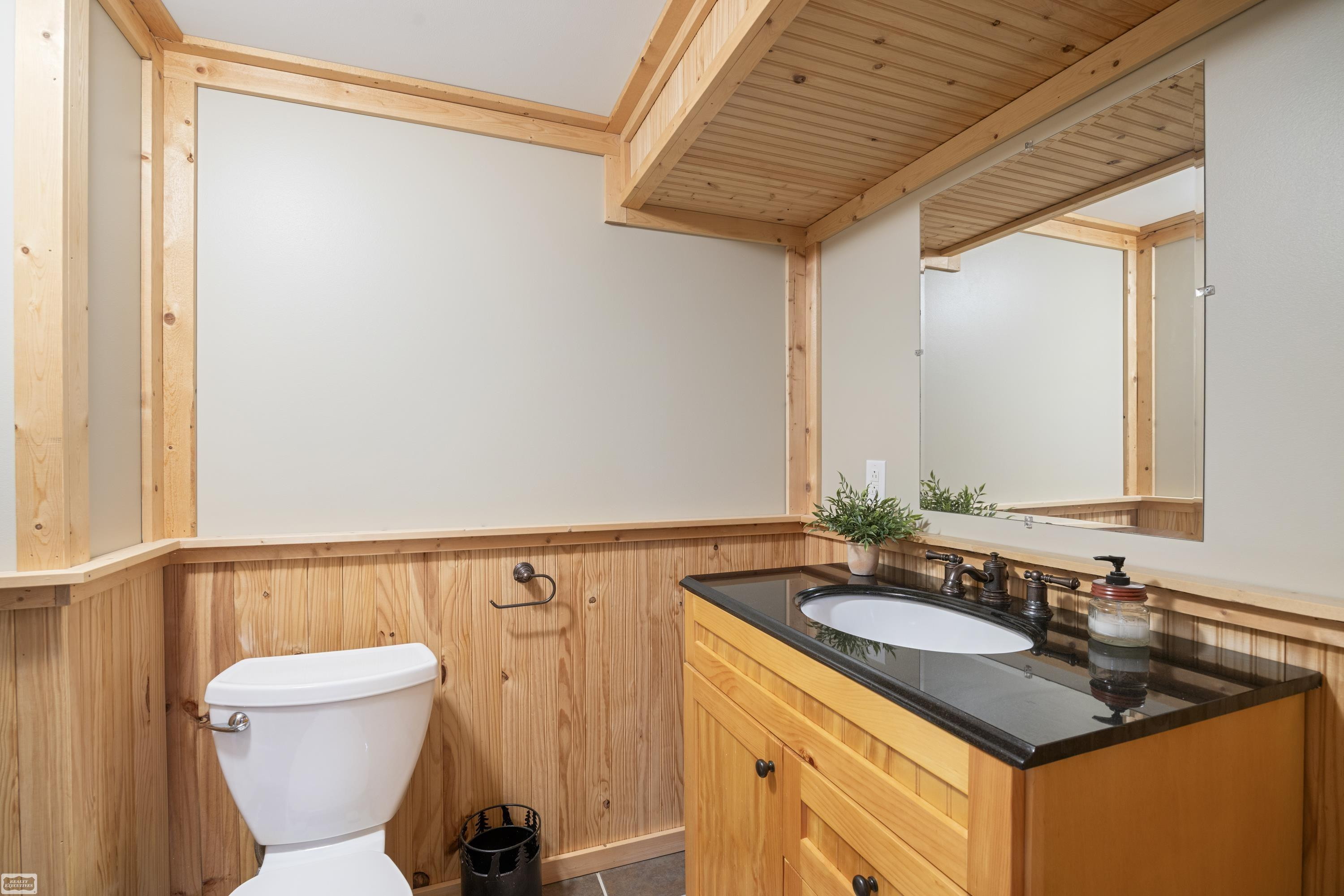 5653 Pine Court, Kimball, MI — Photo 38