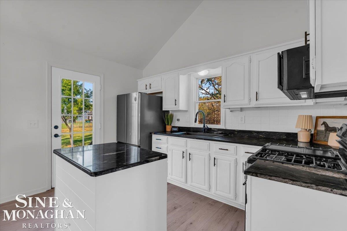 833 Range Road, Kimball, MI — Photo 5