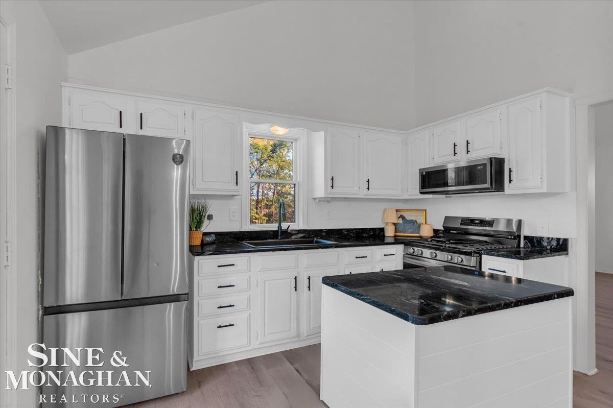 833 Range Road, Kimball, MI — Photo 6