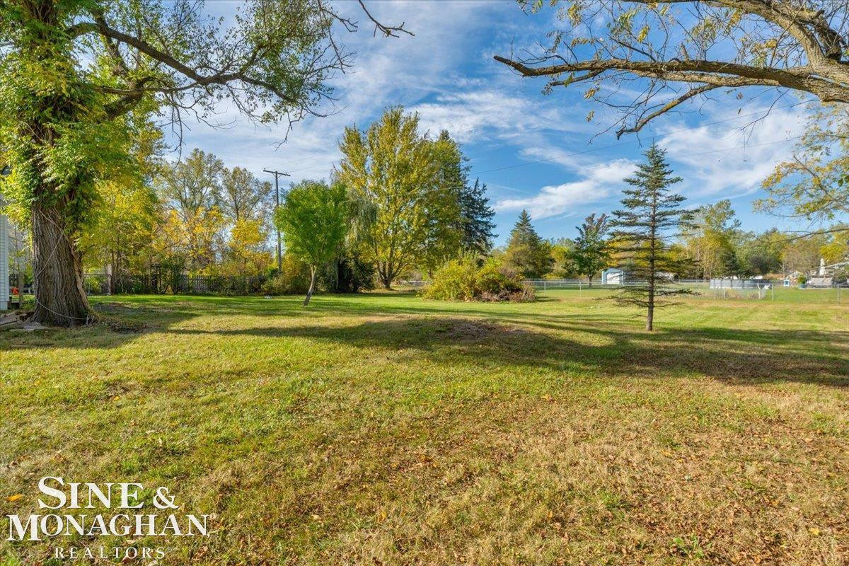 833 Range Road, Kimball, MI — Photo 31