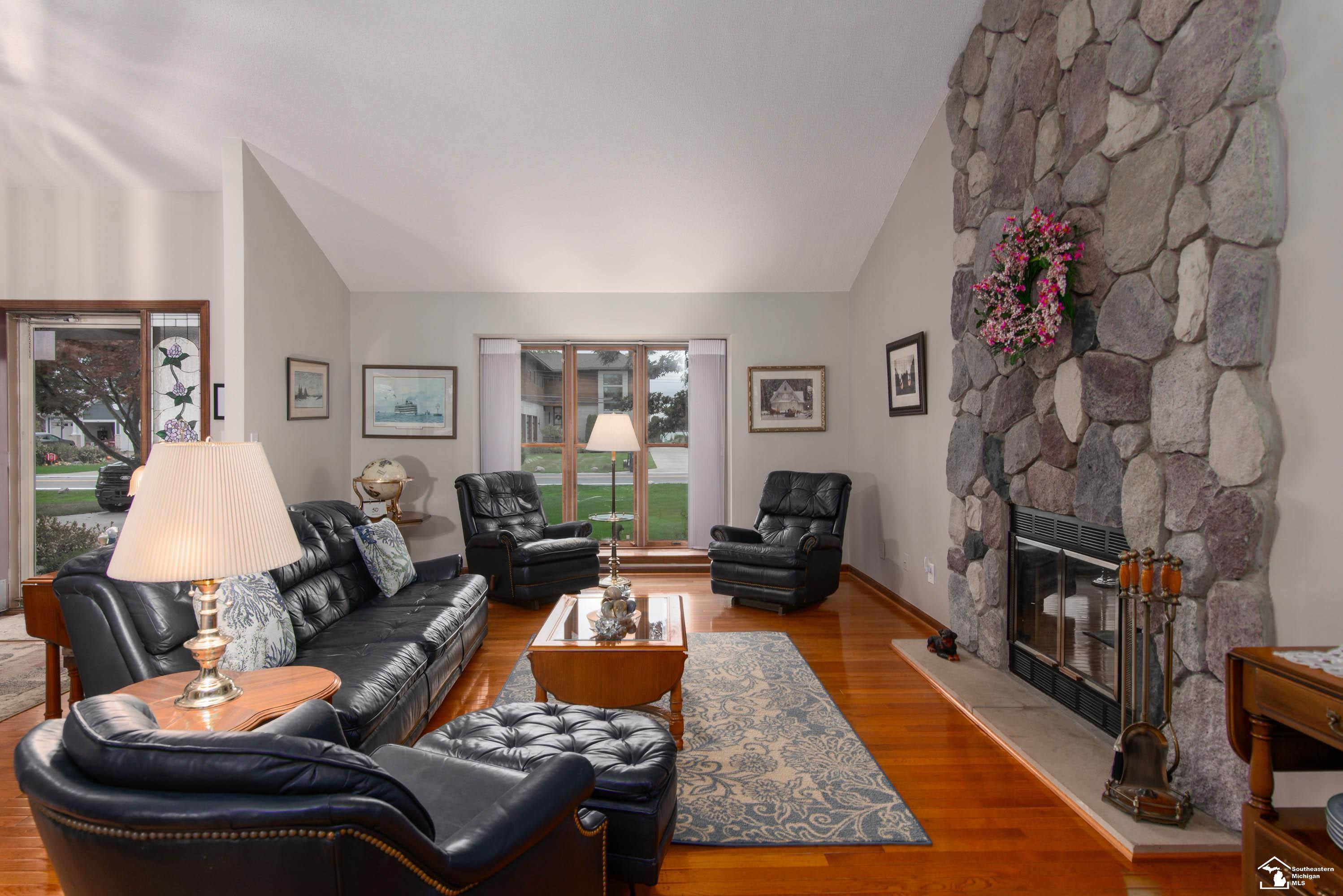 17624 Parke Lane Lane, Grosse Ile, MI 48138 — Photo 10