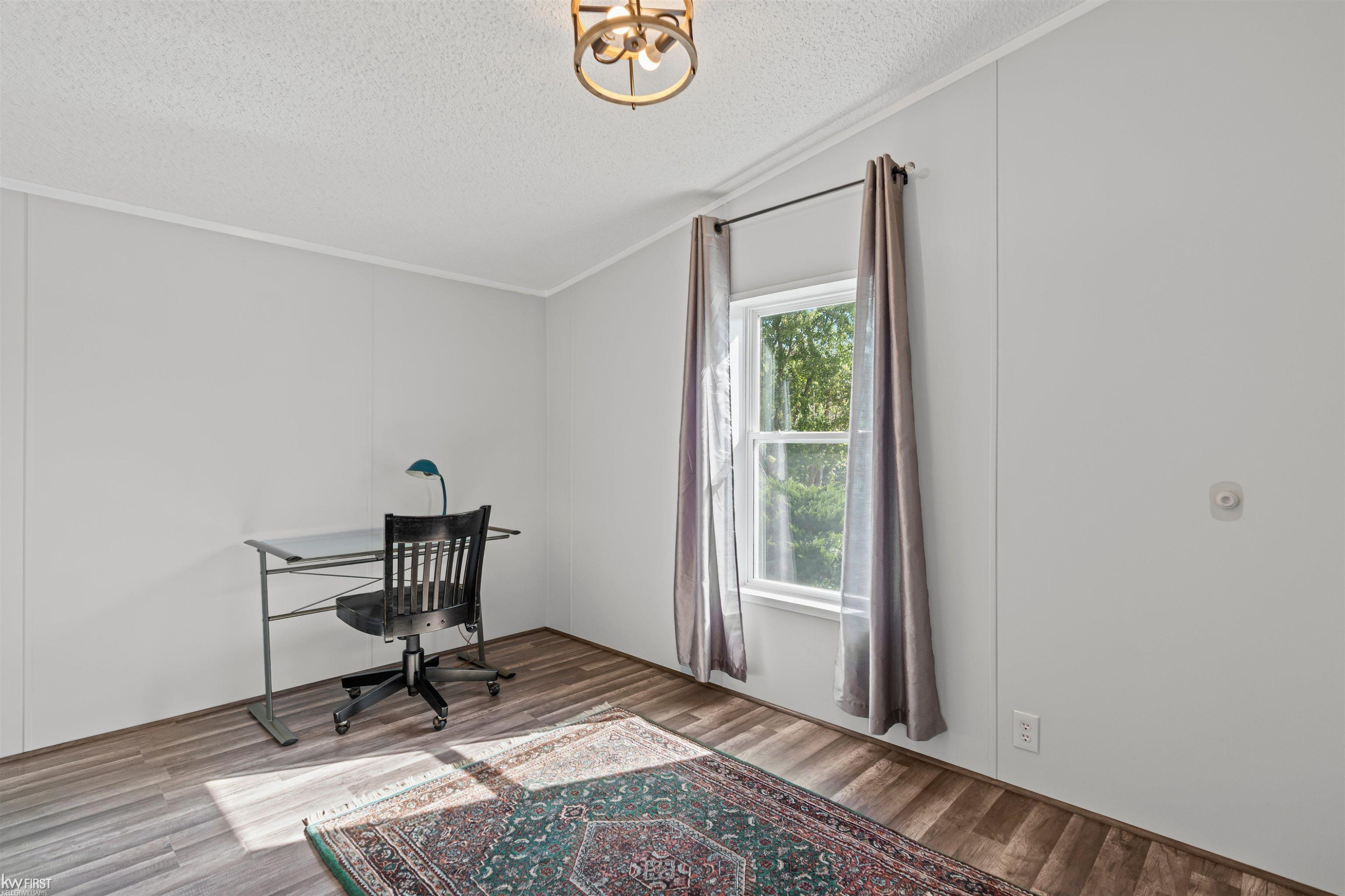 255 Grissom Court, Flushing, MI 48433 — Photo 22