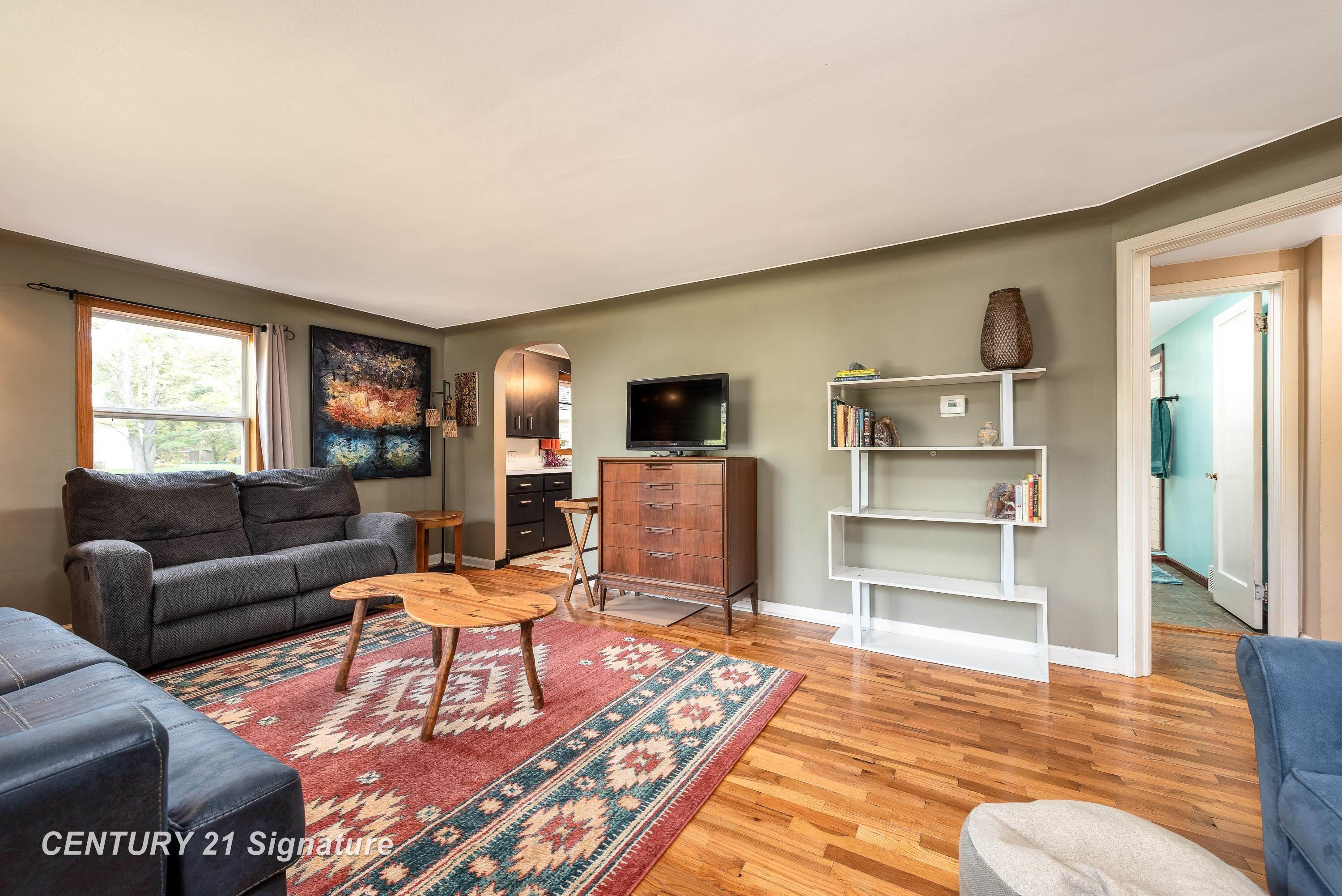 671 S Woodcock Road, Midland, MI 48640 — Photo 4