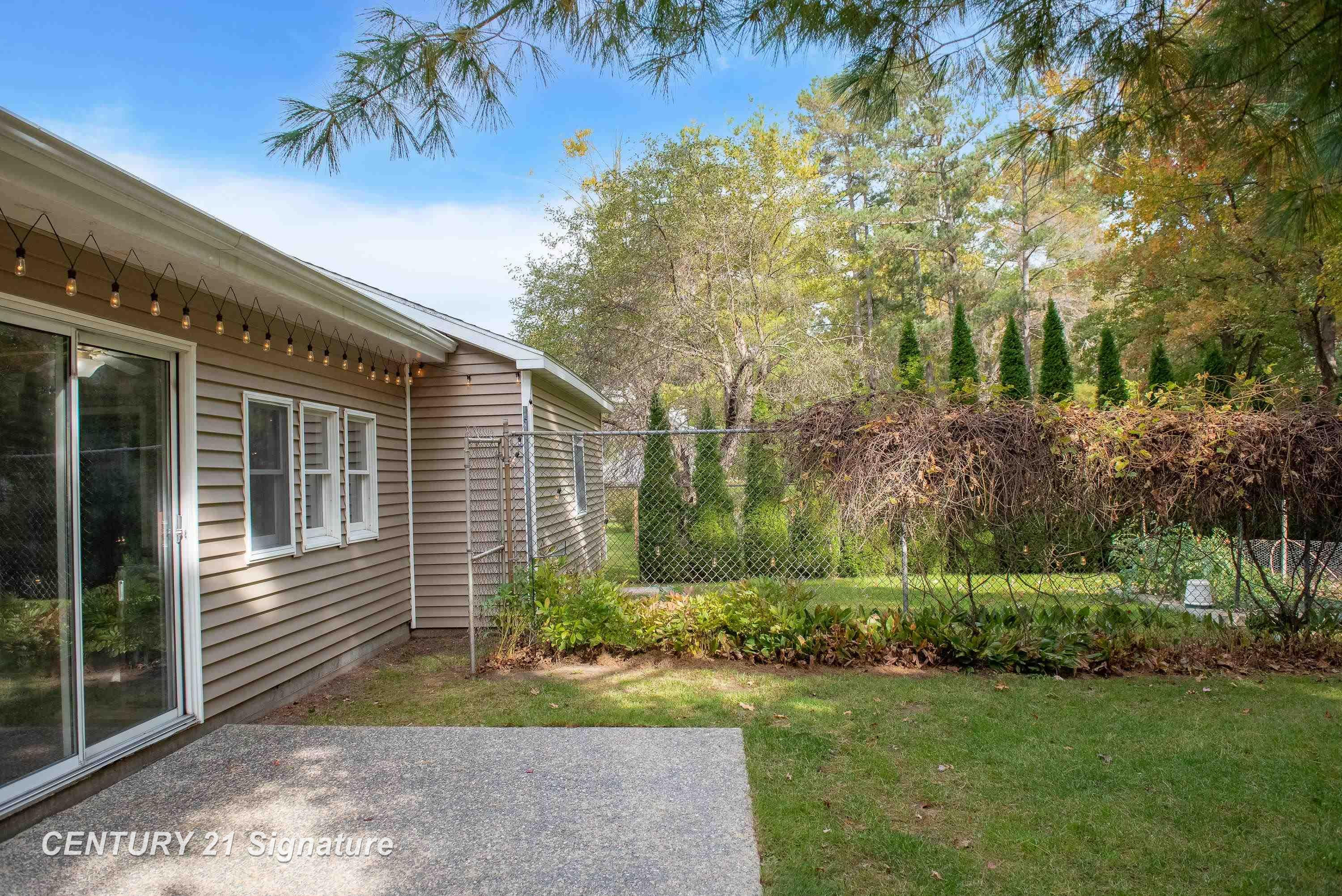 671 S Woodcock Road, Midland, MI 48640 — Photo 25