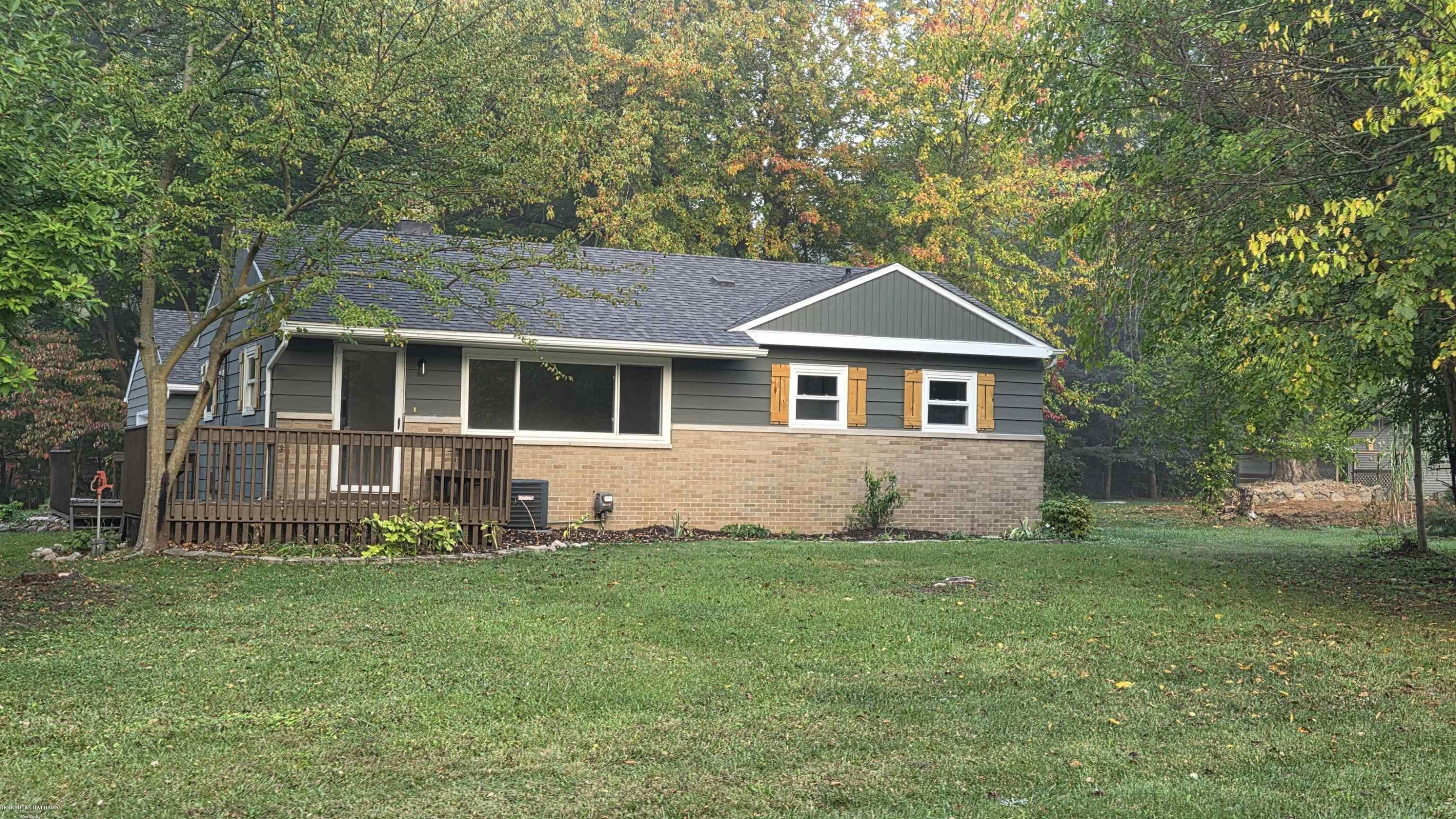 15860 Oak Lane, Lansing, MI 48906 — Photo 7
