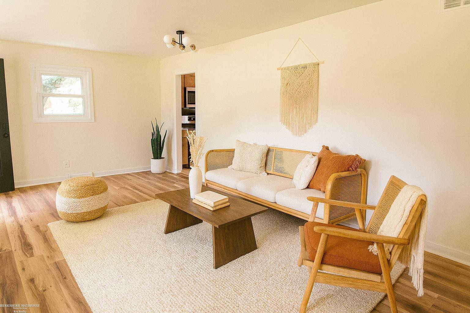 15860 Oak Lane, Lansing, MI 48906 — Photo 10
