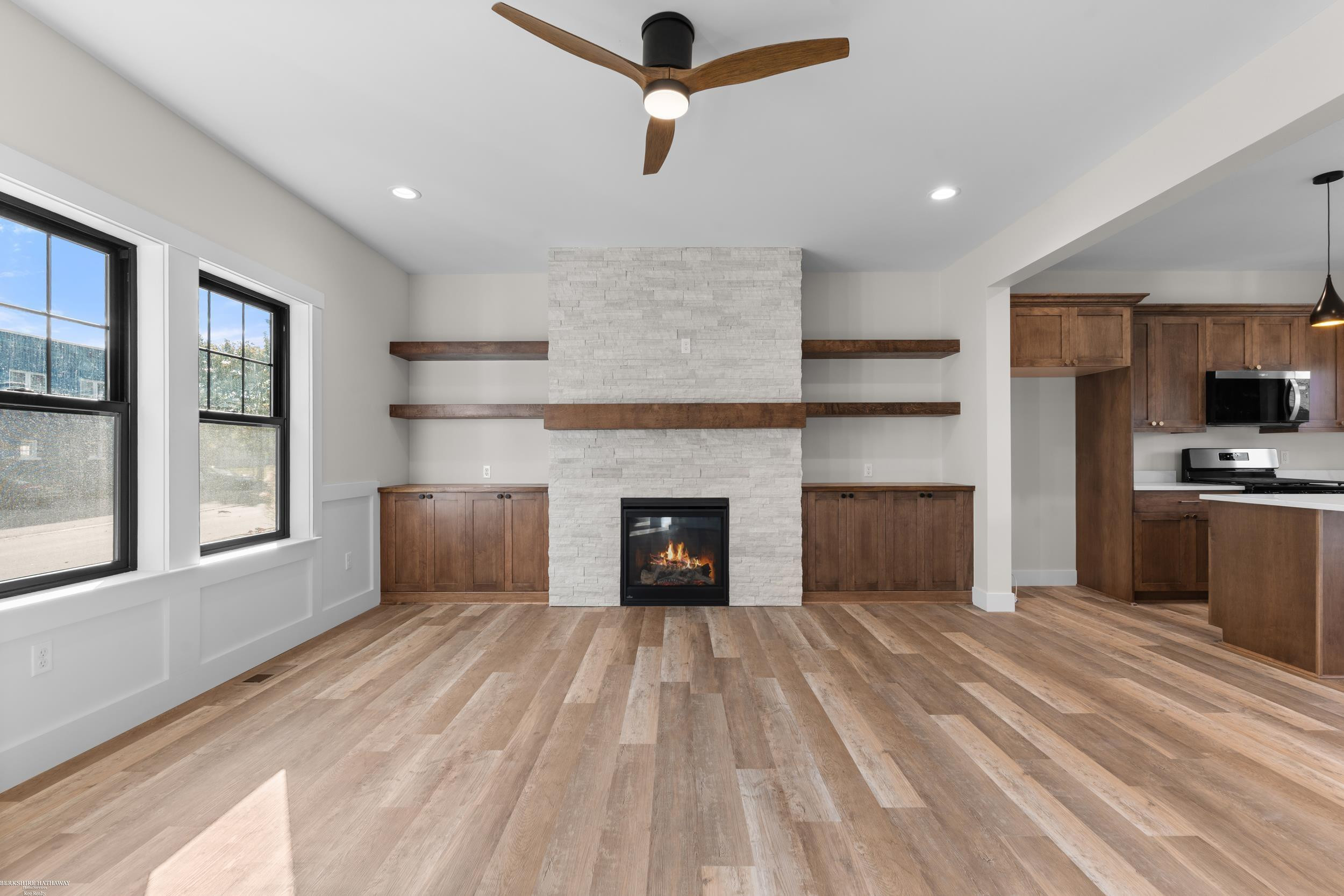 281 E Lafayette Street, MI 48065 — Photo 16
