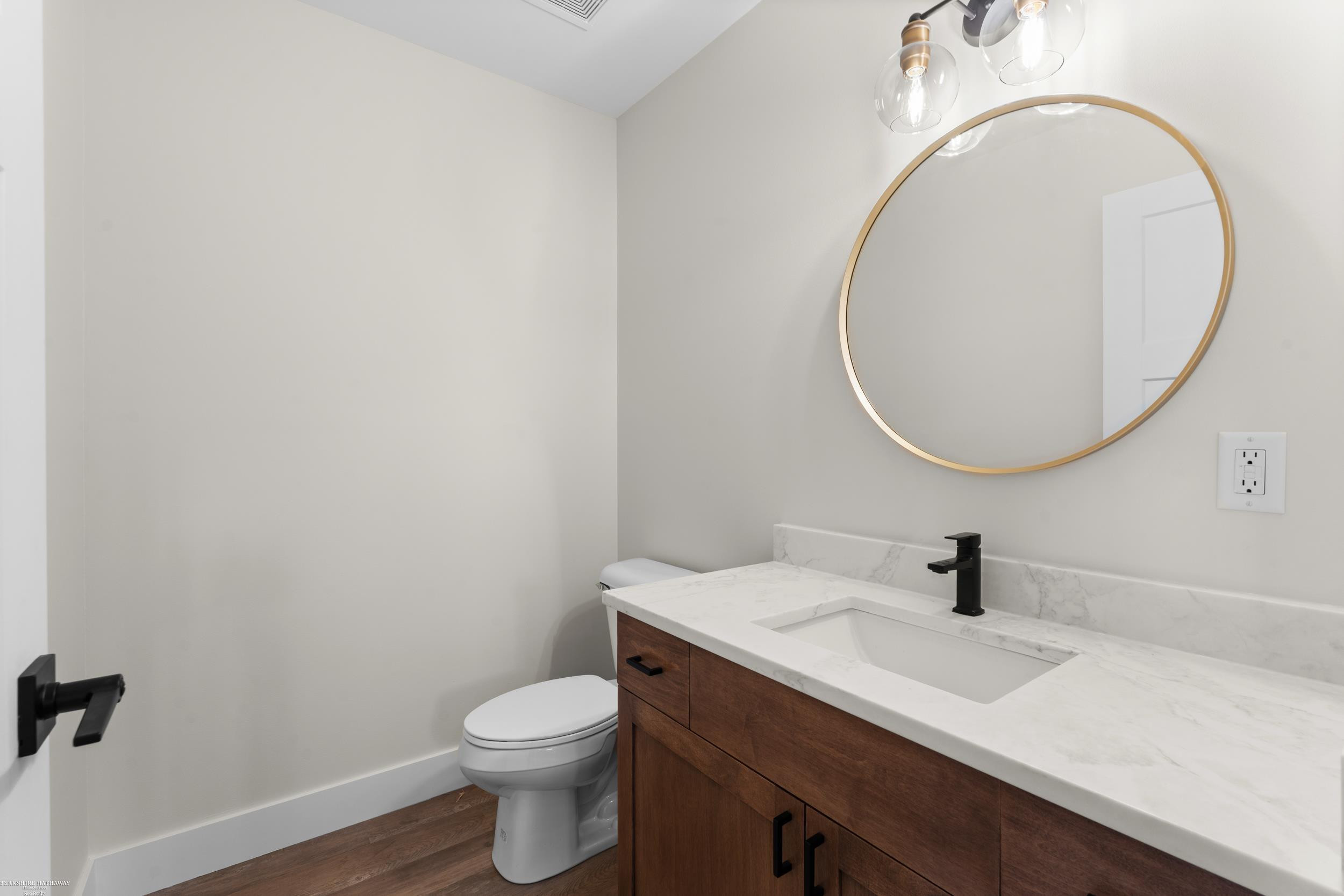 281 E Lafayette Street, MI 48065 — Photo 21