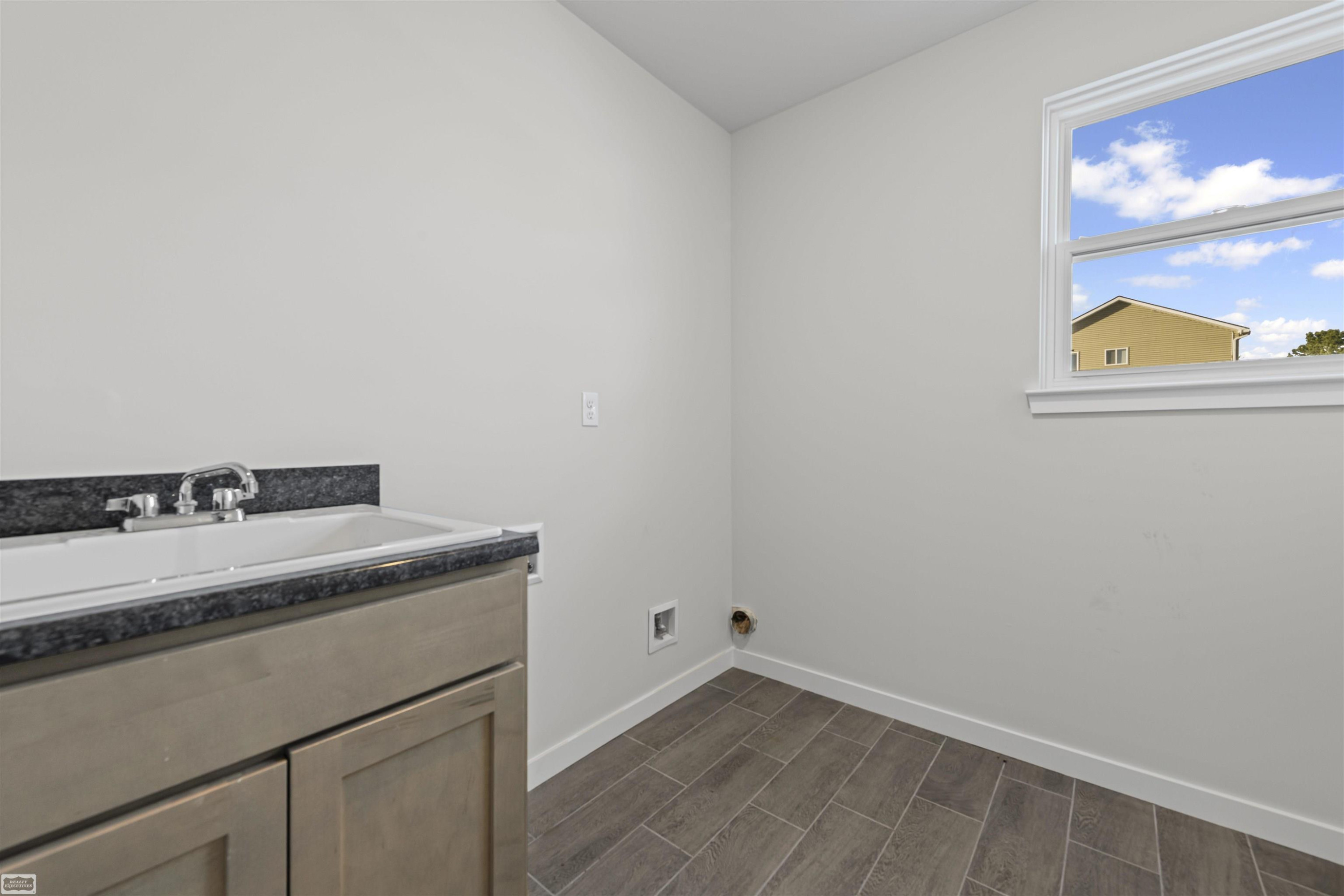 59746 Manning Drive, New Haven, MI 48048 — Photo 10