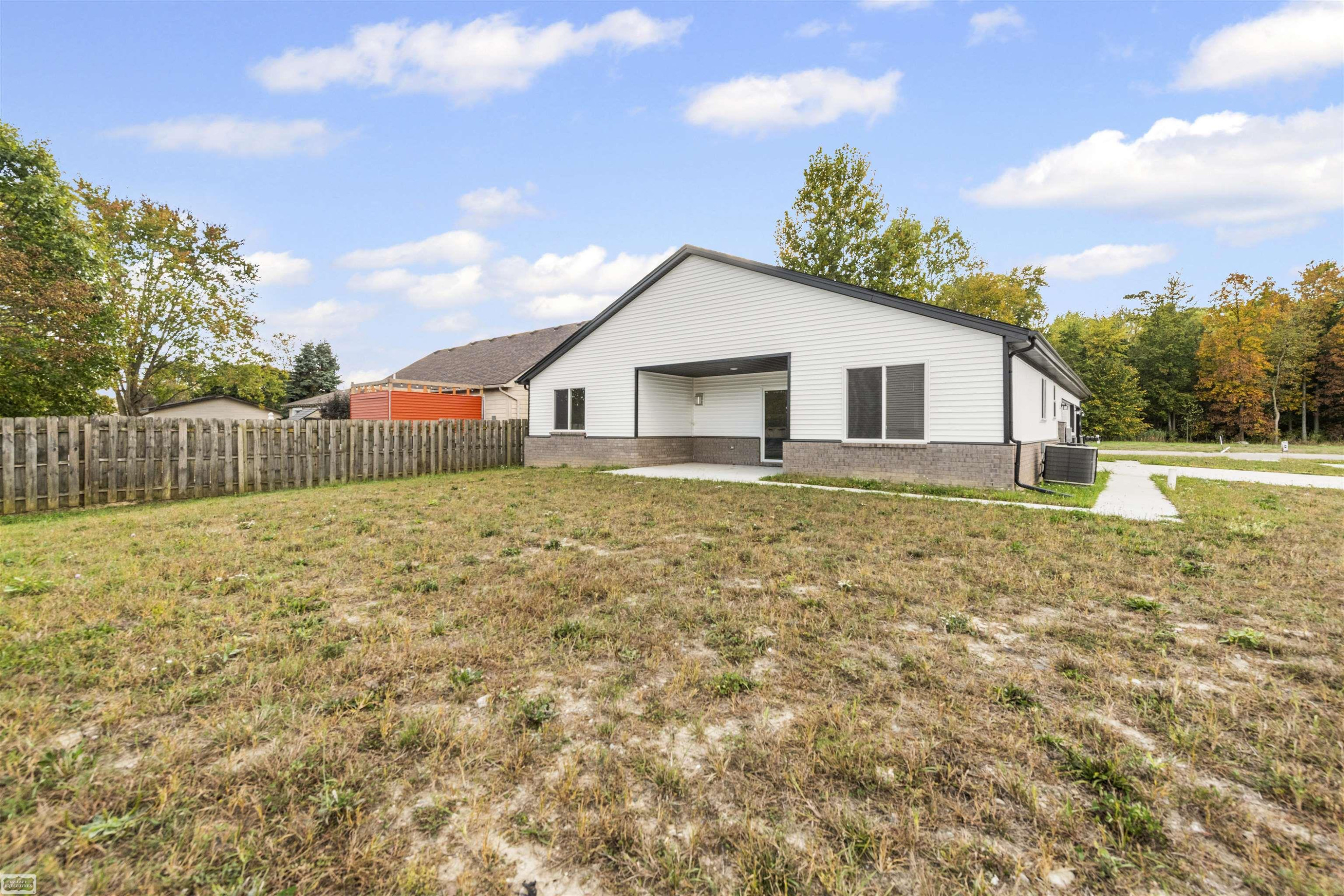 59746 Manning Drive, New Haven, MI 48048 — Photo 23