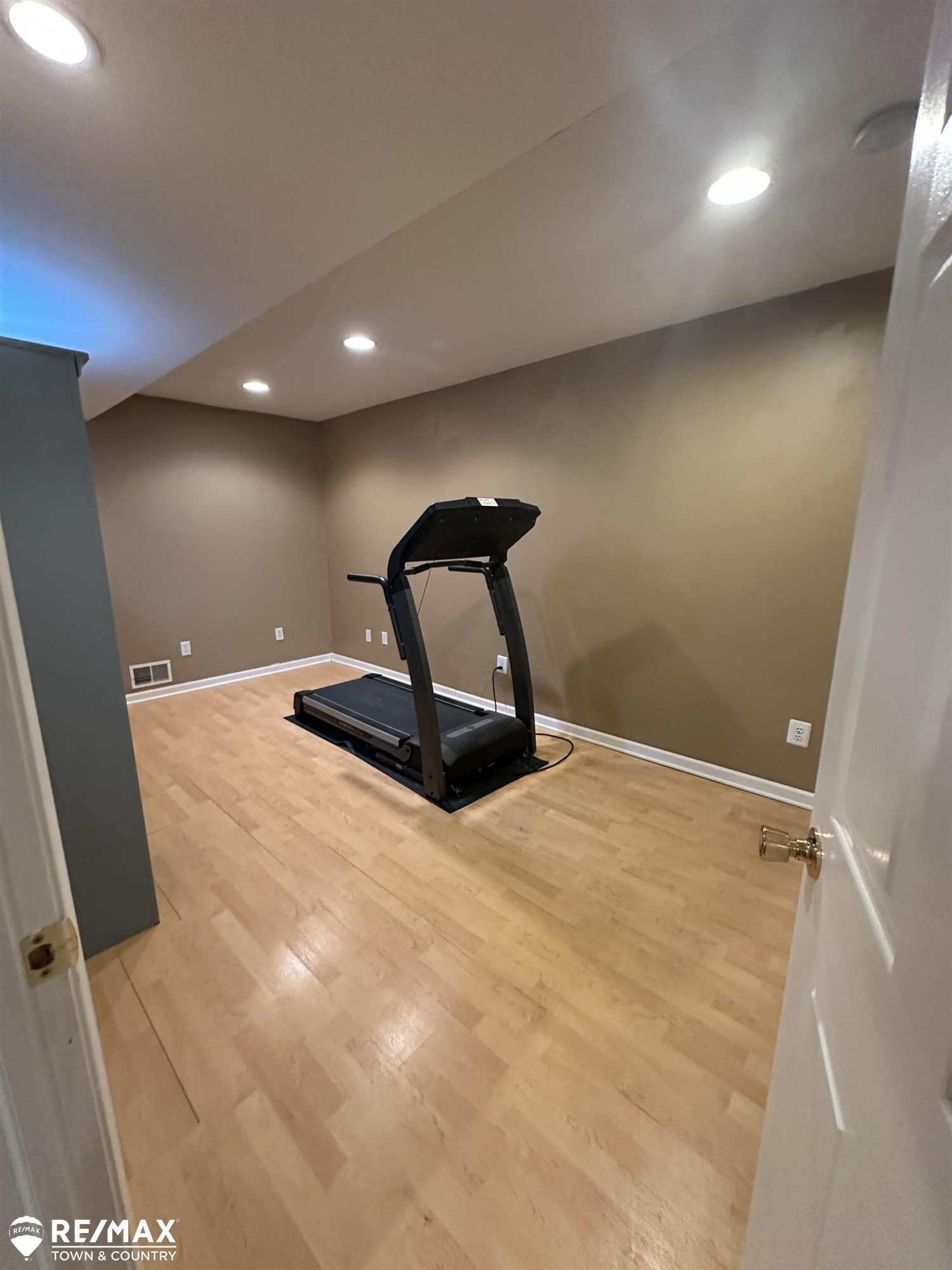 1435 N Morrish Road, Flint, MI 48532 — Photo 34