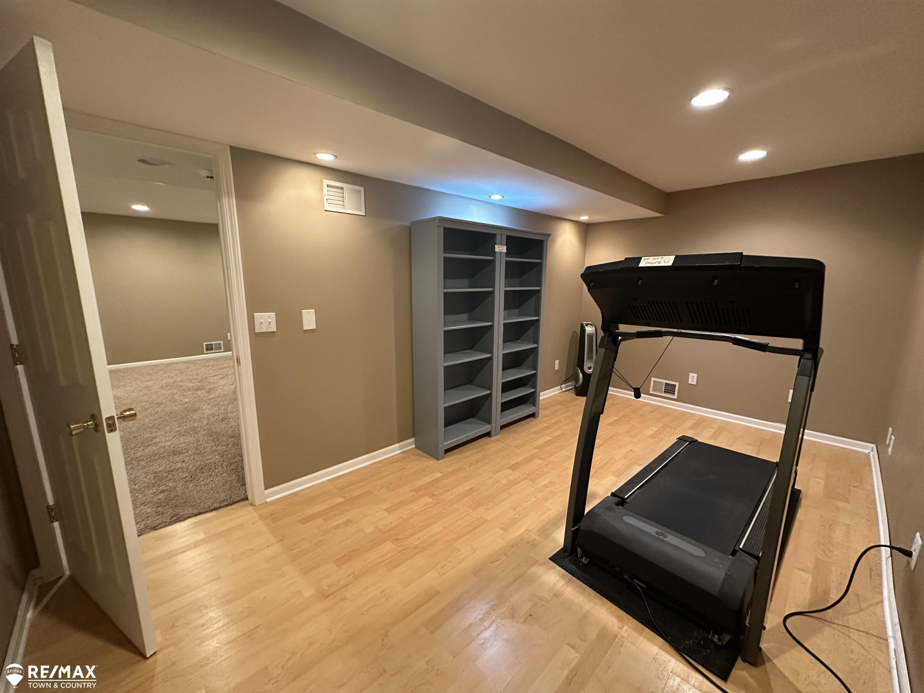 1435 N Morrish Road, Flint, MI 48532 — Photo 35