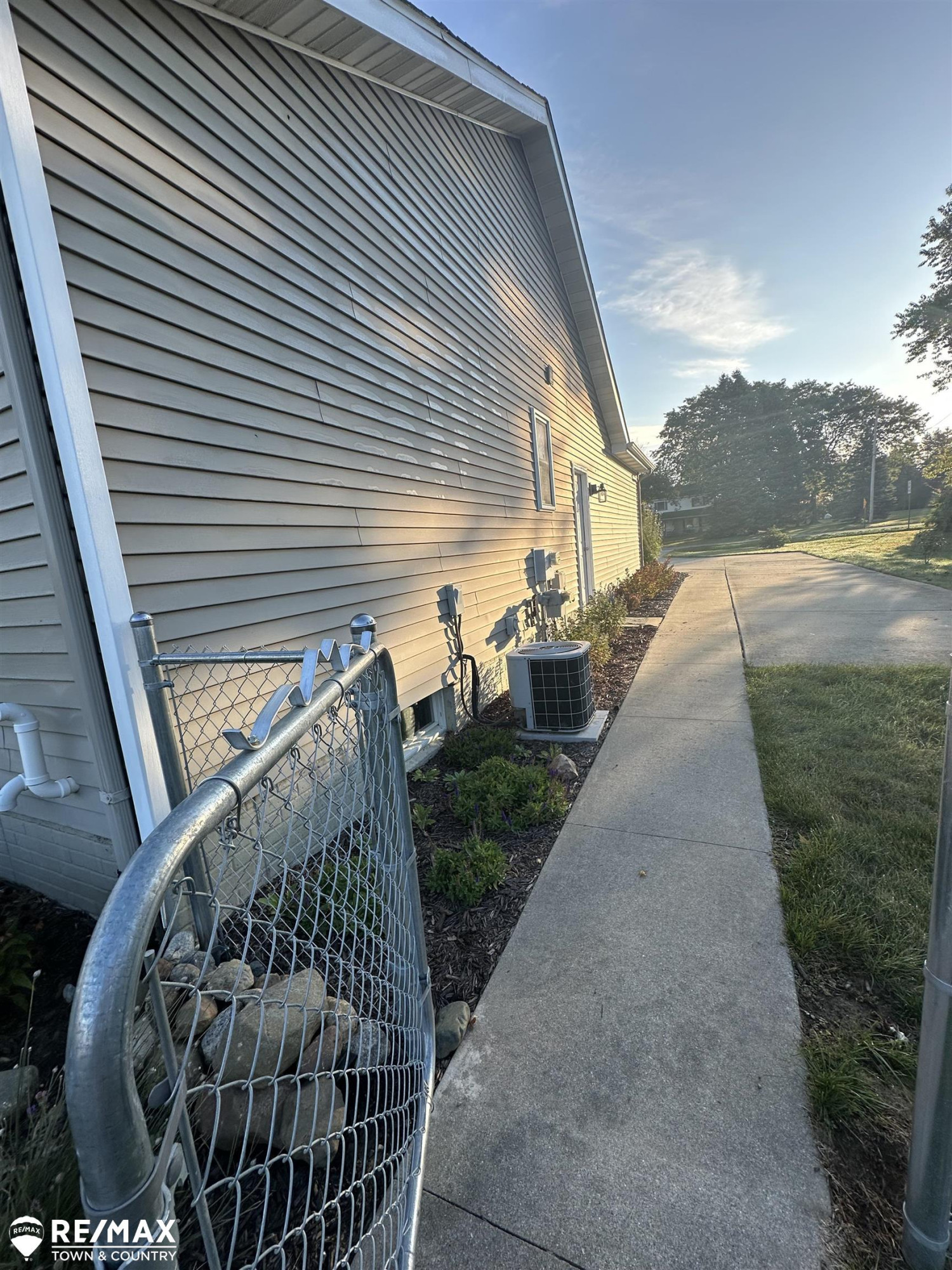 1435 N Morrish Road, Flint, MI 48532 — Photo 47