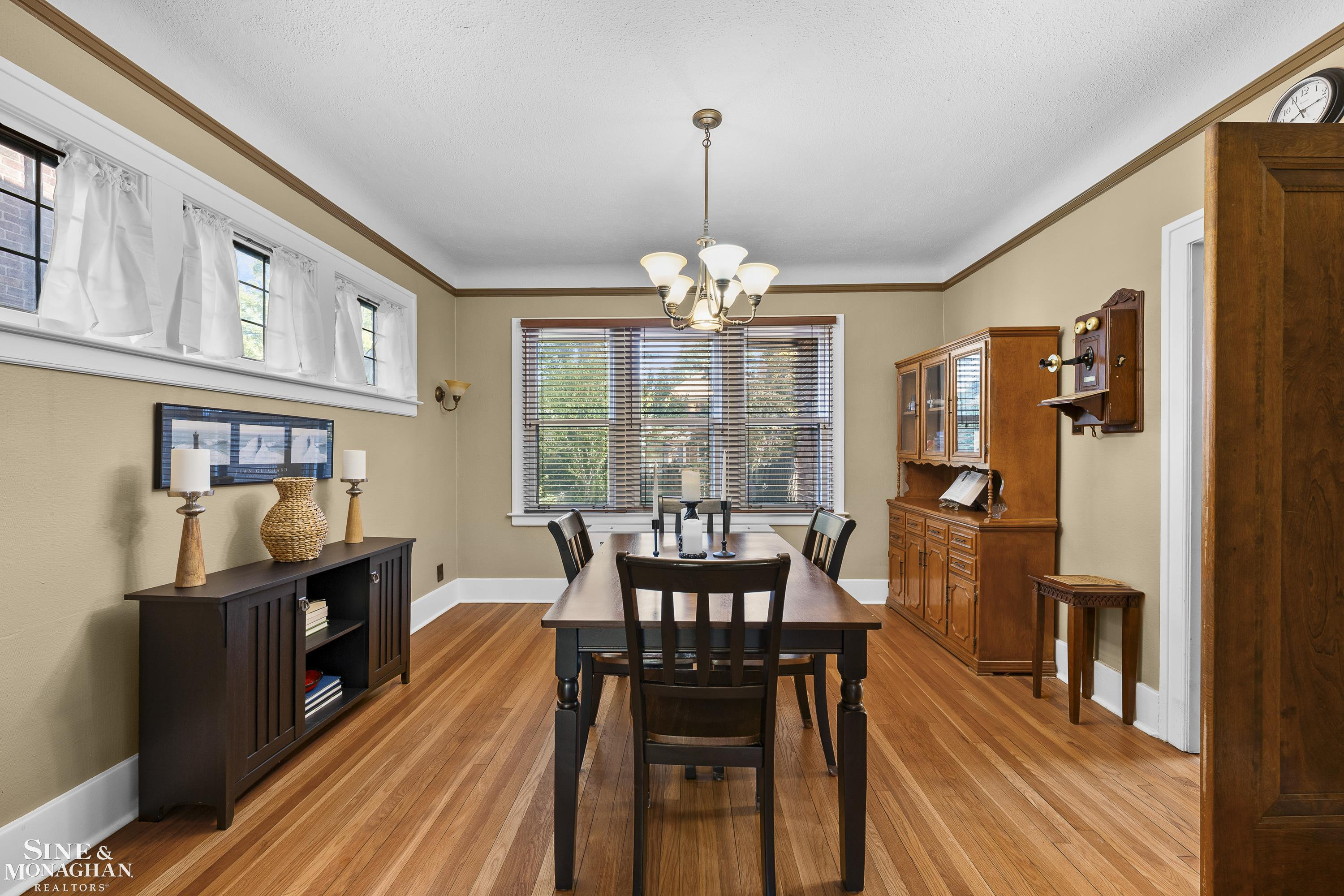1386 Grayton Street, Grosse Pointe Park, MI 48230 — Photo 7