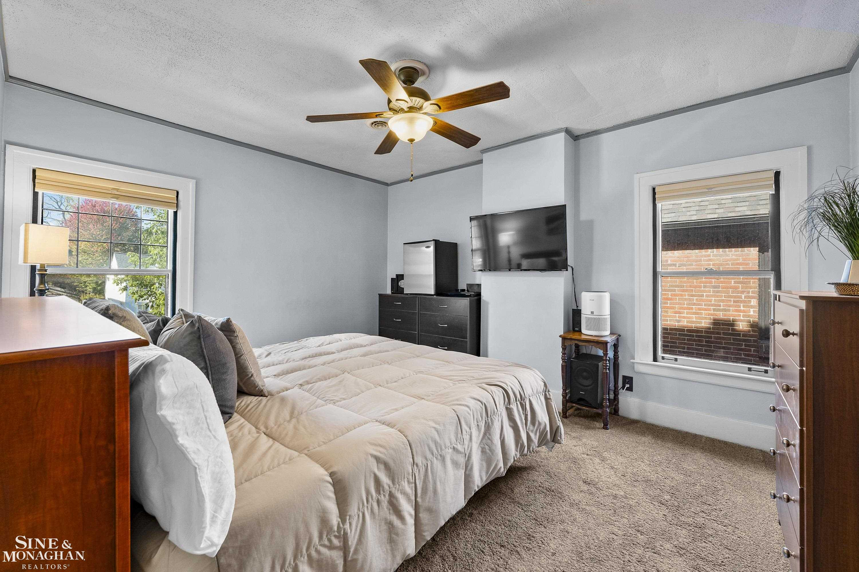 1386 Grayton Street, Grosse Pointe Park, MI 48230 — Photo 15