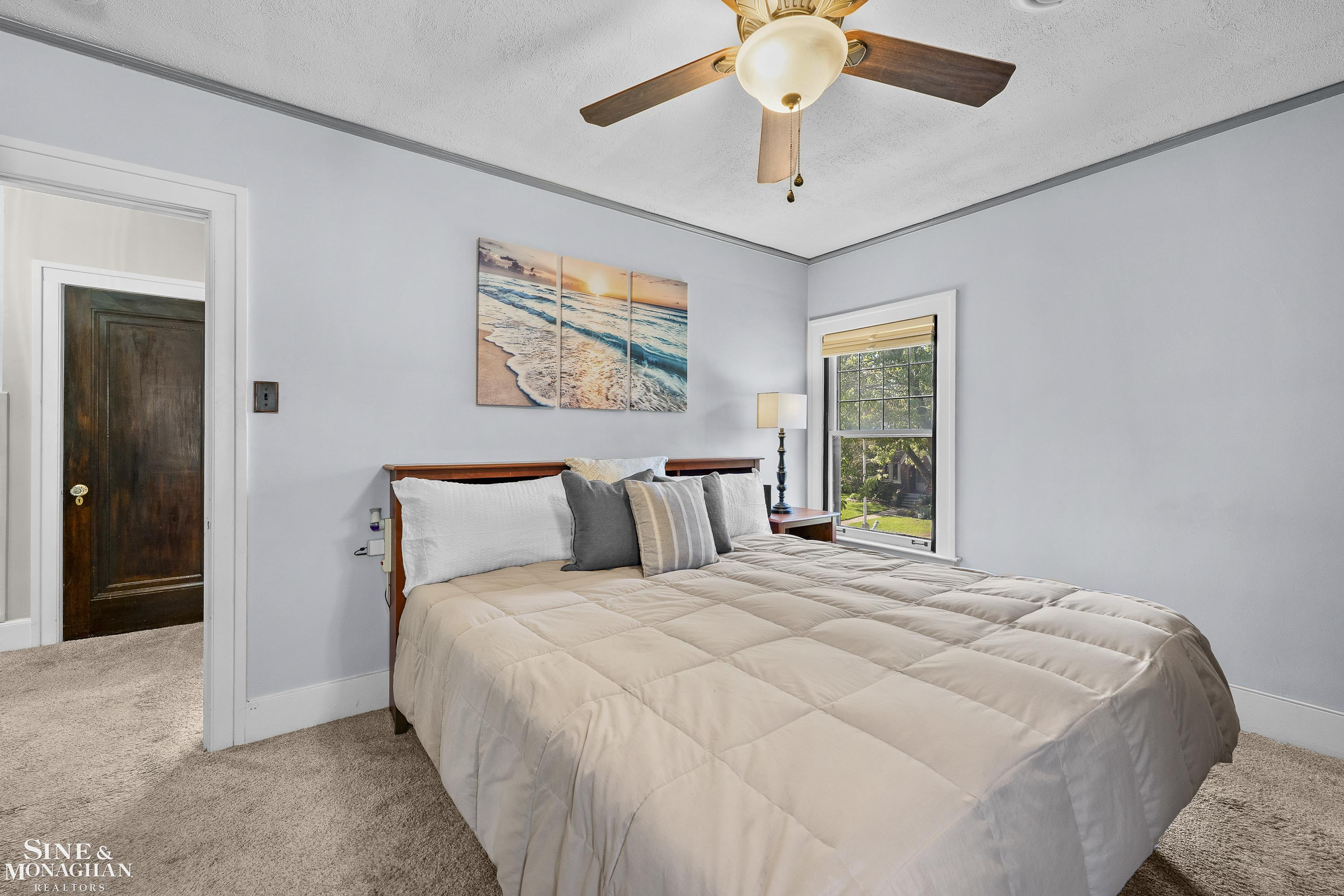 1386 Grayton Street, Grosse Pointe Park, MI 48230 — Photo 16