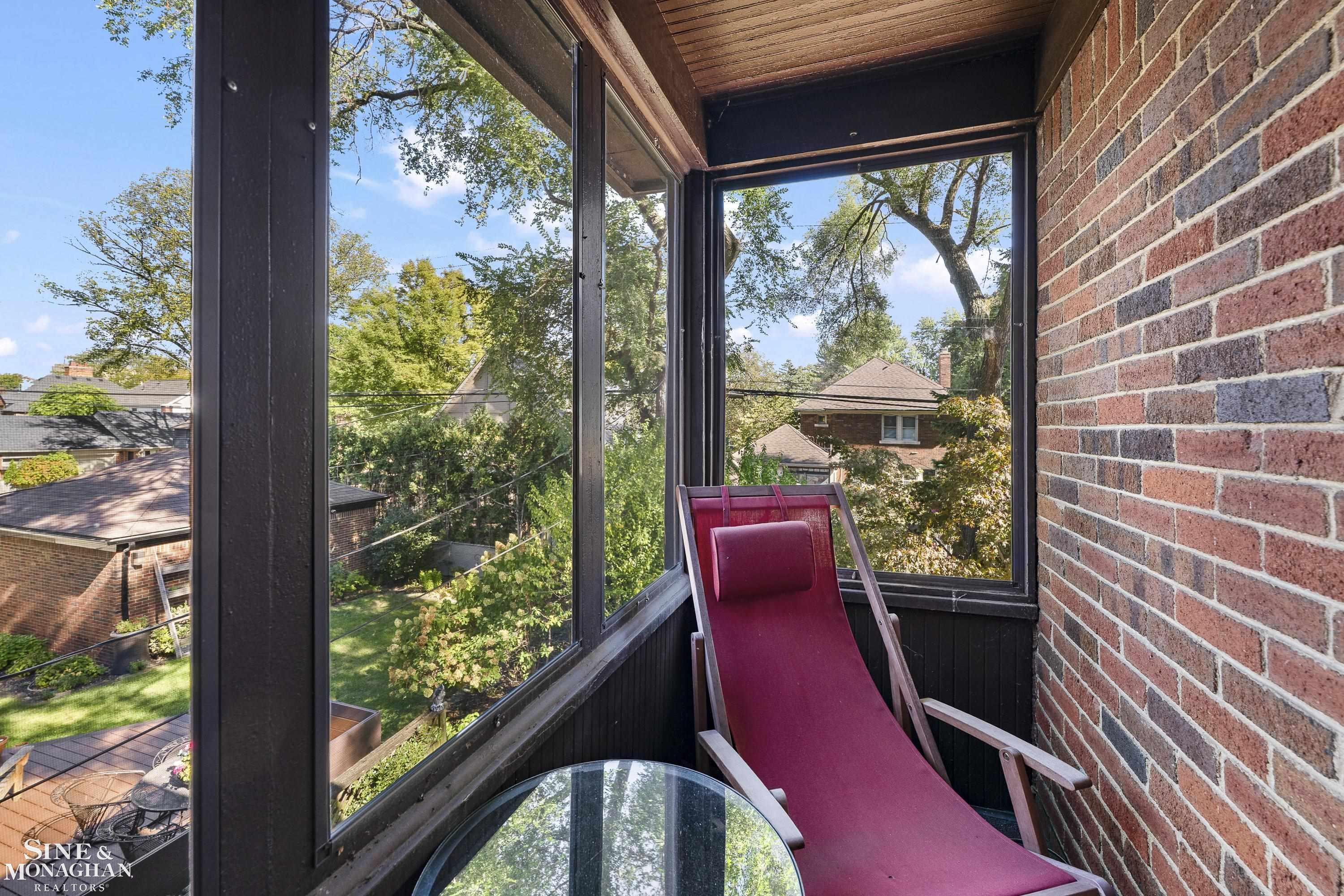 1386 Grayton Street, Grosse Pointe Park, MI 48230 — Photo 25