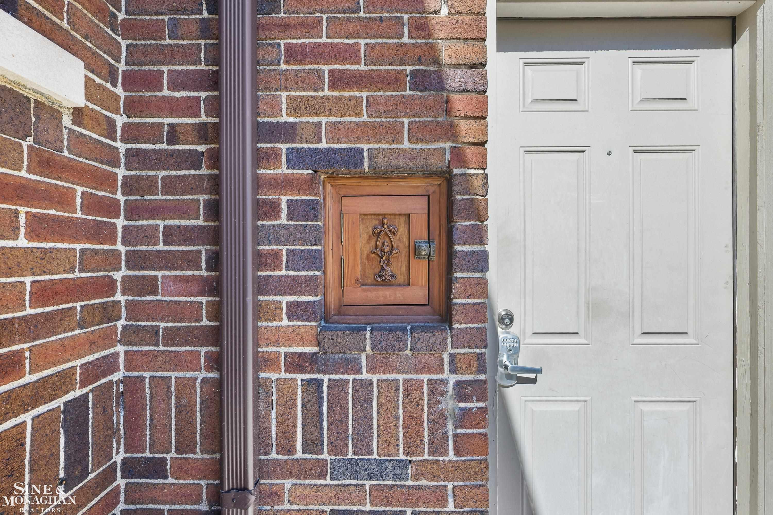 1386 Grayton Street, Grosse Pointe Park, MI 48230 — Photo 27