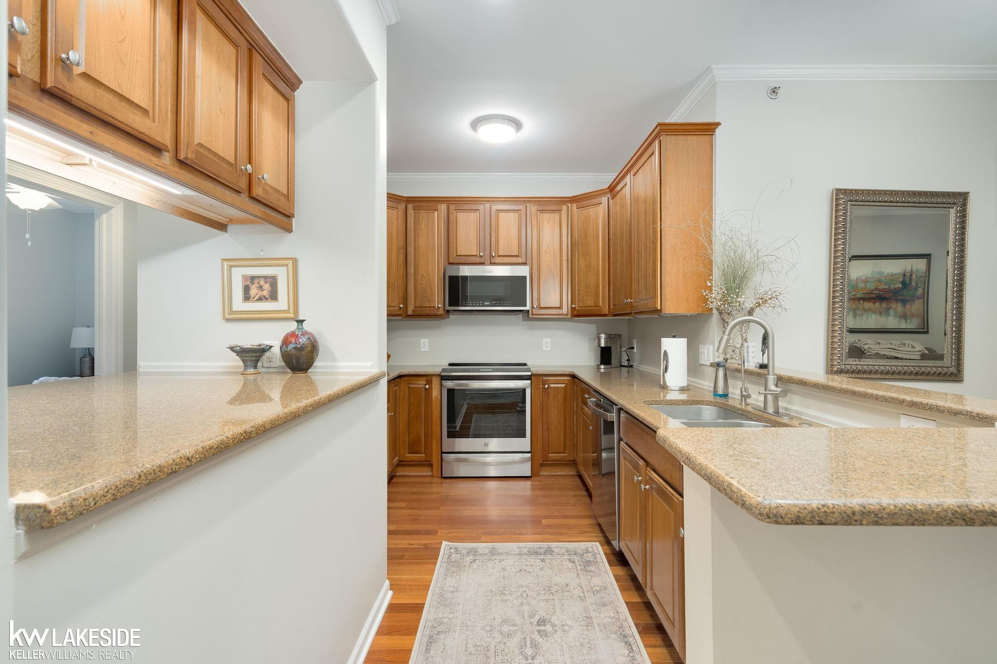 6600 Trillium Village Lane, Clarkston, MI — Photo 13