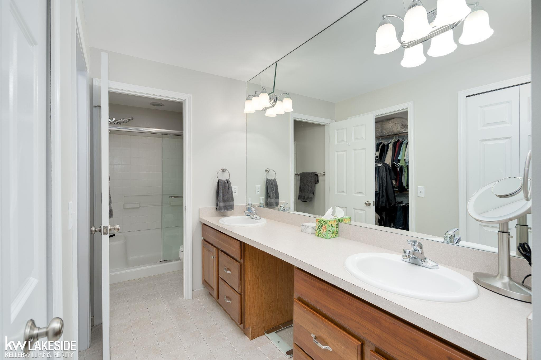 6600 Trillium Village Lane, Clarkston, MI — Photo 26