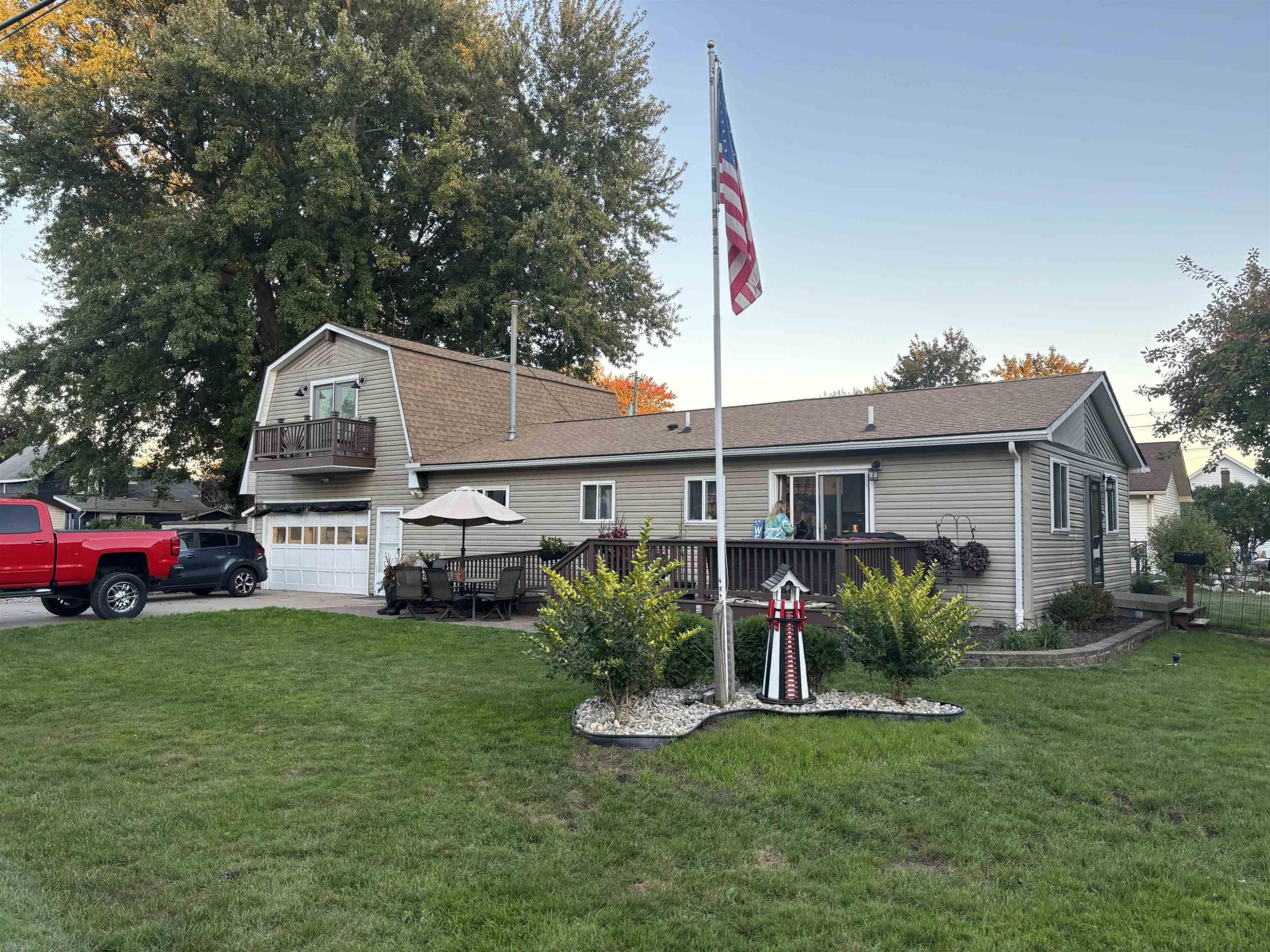 632 Pleasant Street, Algonac, MI 48001 — front exterior