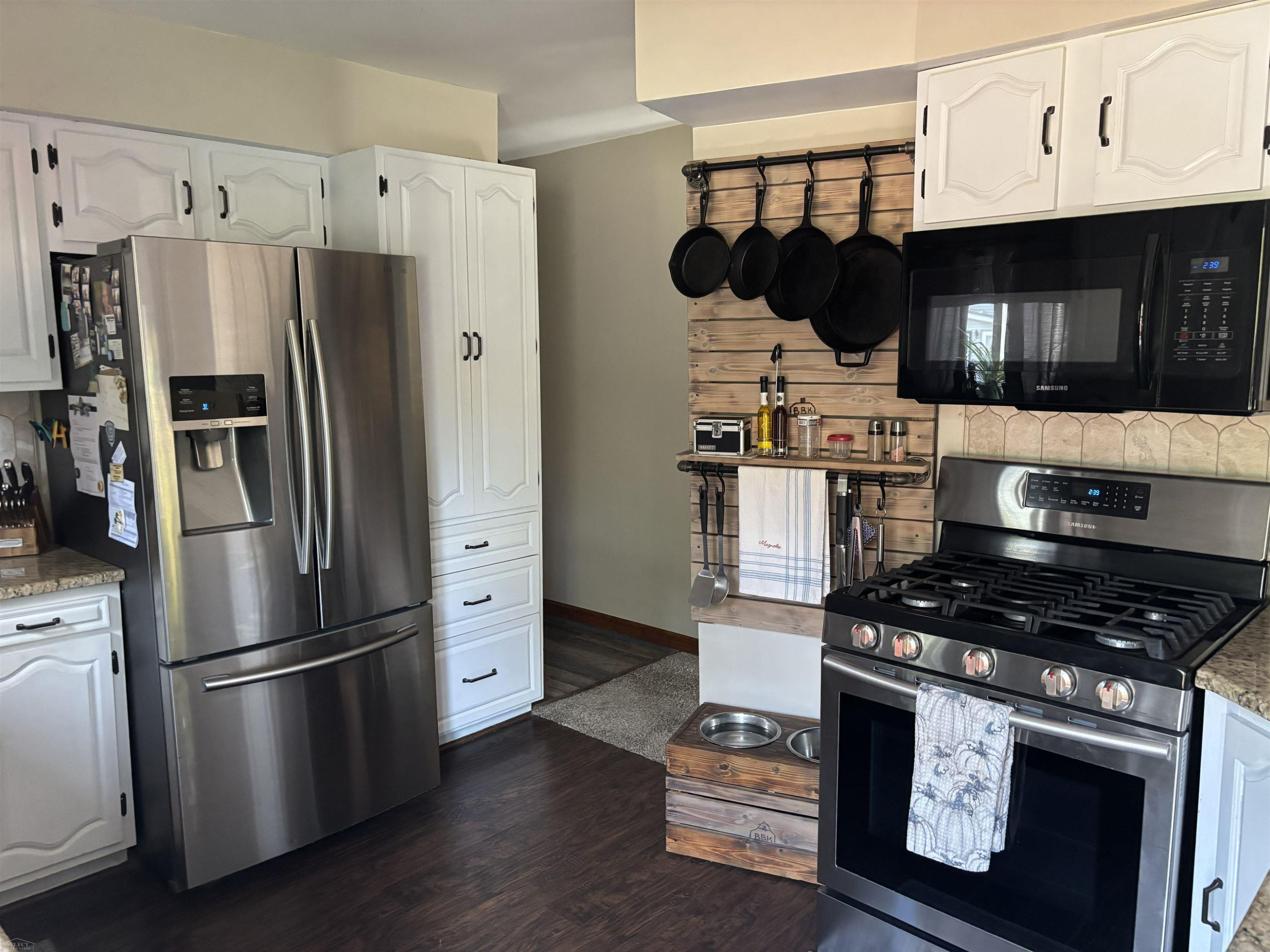 632 Pleasant Street, Algonac, MI 48001 — Photo 7