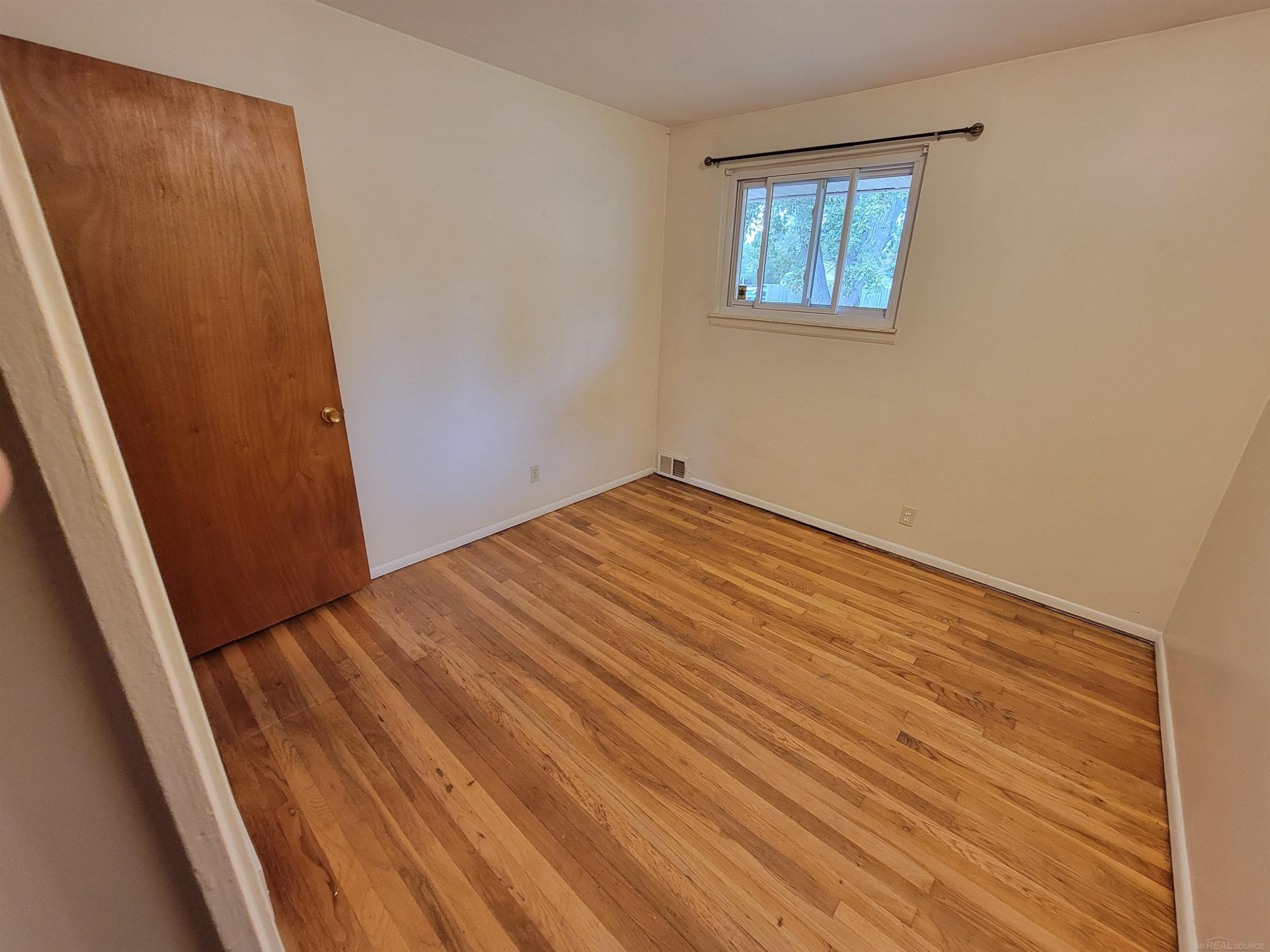 36786 Winterset Street, Clinton, MI 48035 — Photo 14