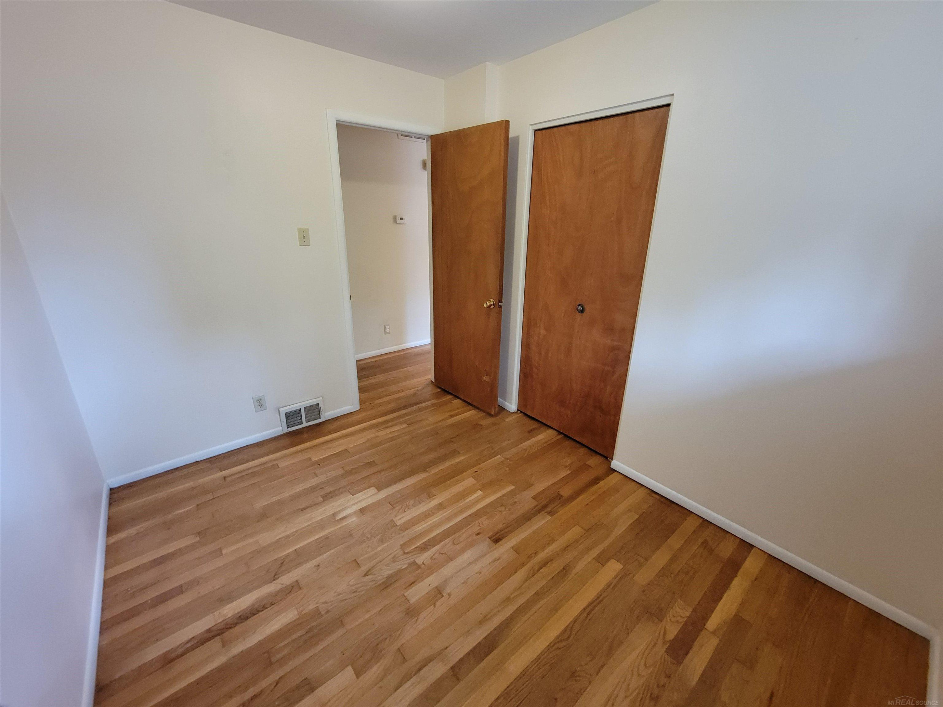 36786 Winterset Street, Clinton, MI 48035 — Photo 16