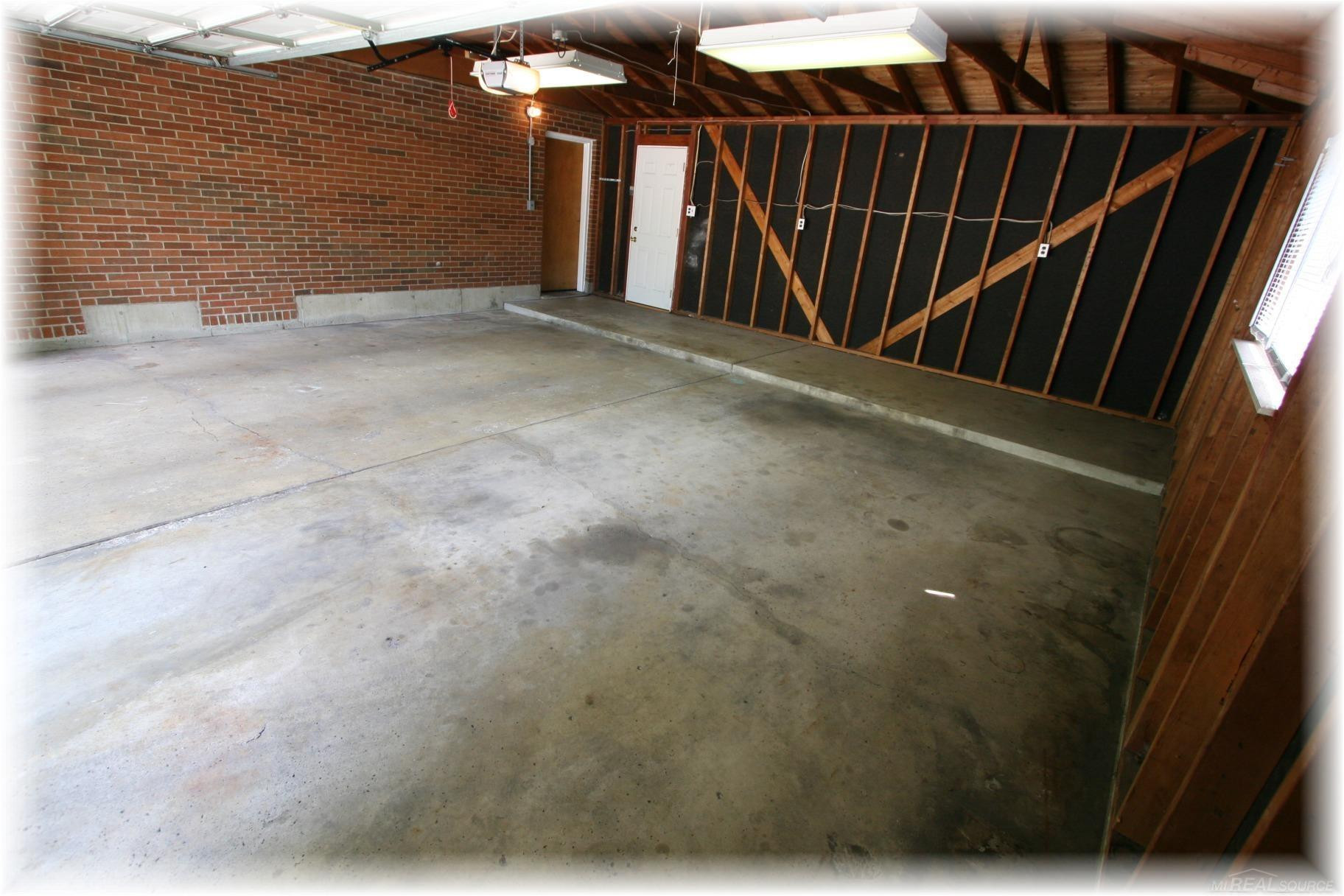 36786 Winterset Street, Clinton, MI 48035 — Photo 23