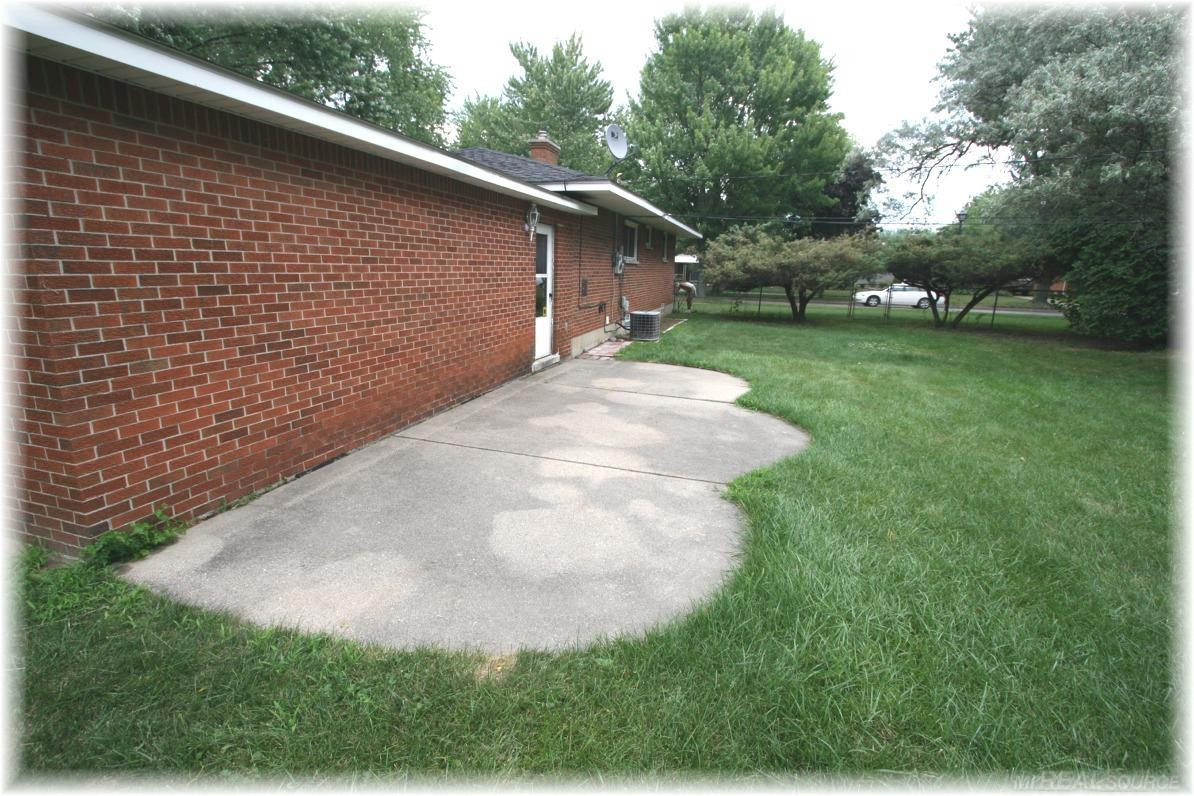 36786 Winterset Street, Clinton, MI 48035 — Photo 26
