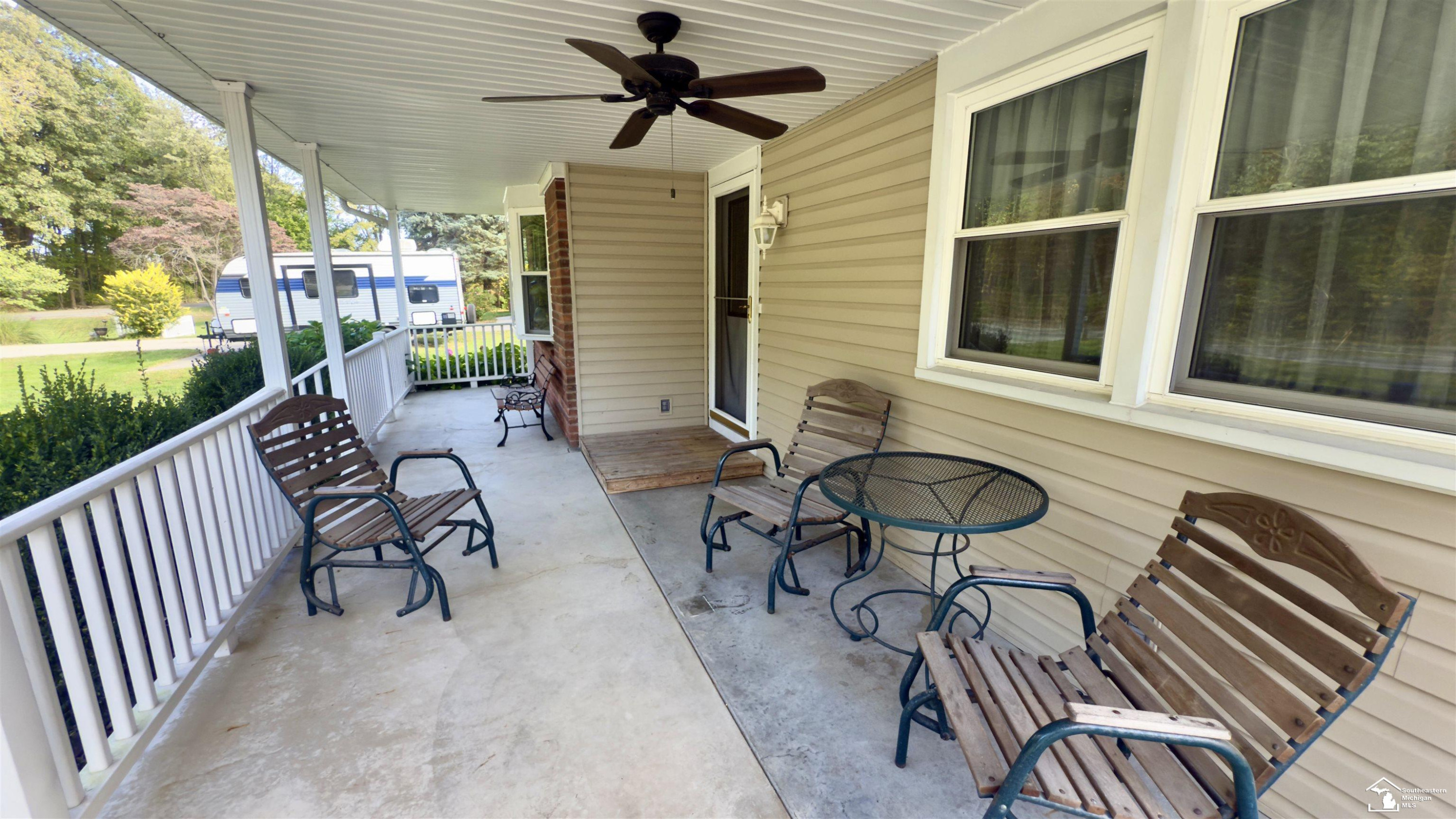 2022 N Raisinville Road, Monroe, MI 48162 — Photo 5