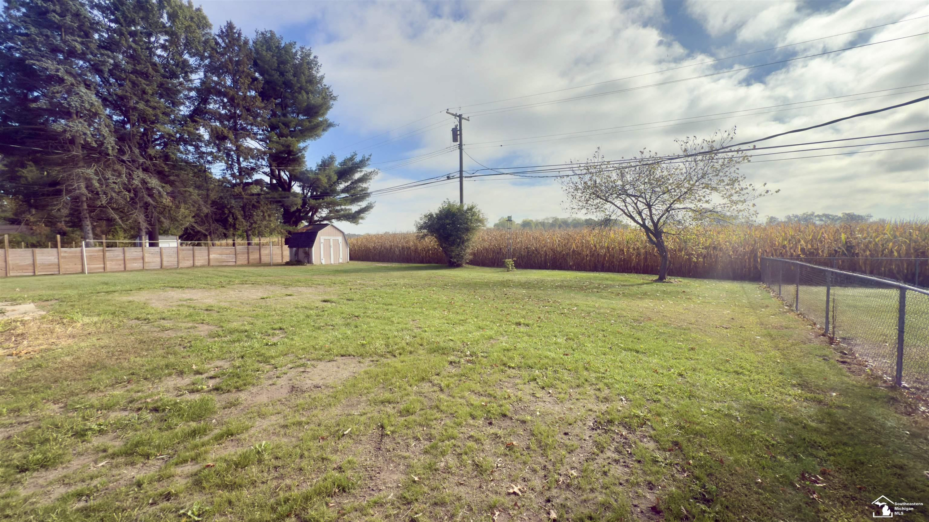 2022 N Raisinville Road, Monroe, MI 48162 — Photo 6